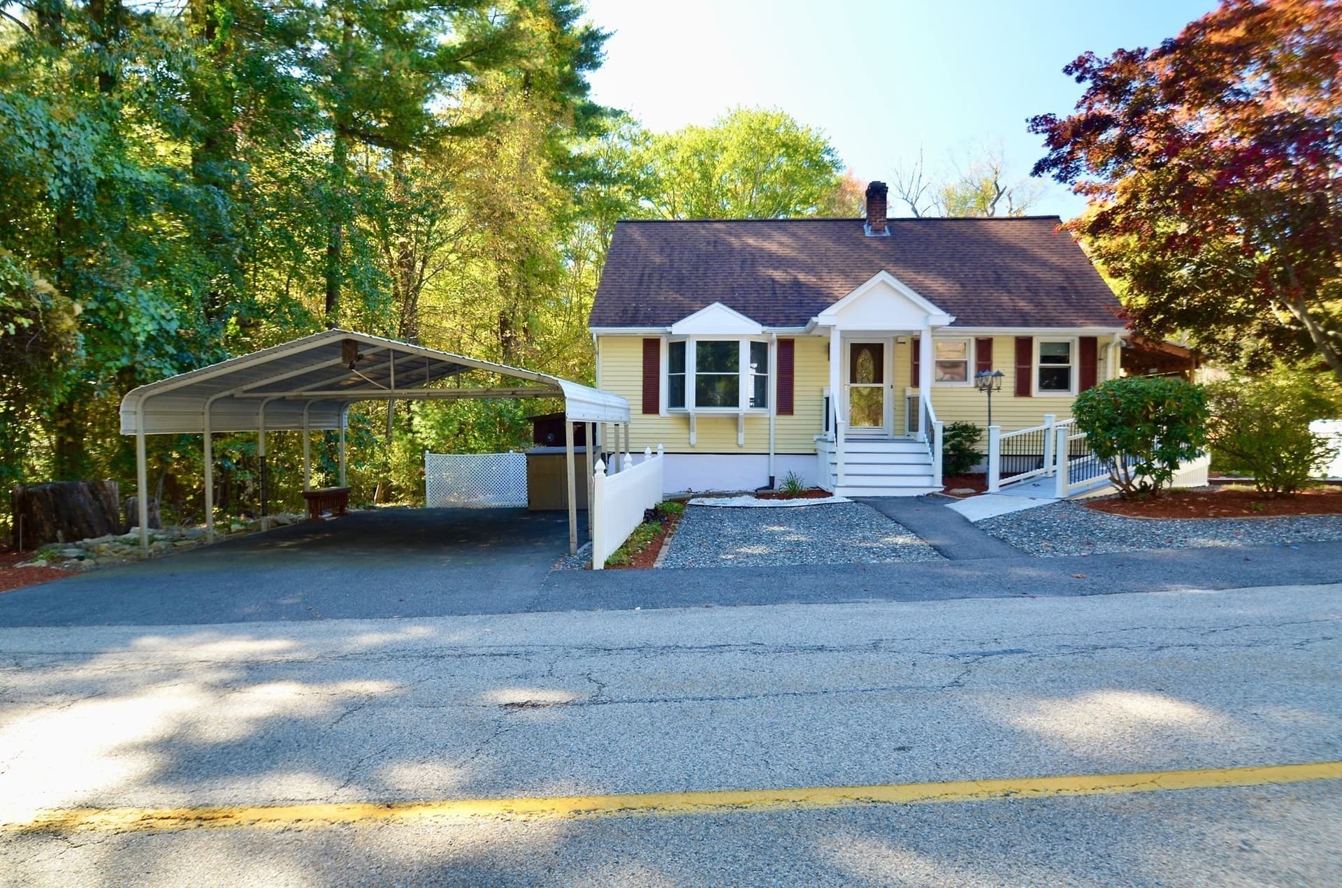 Single Family Residence at 807 Highland St, Northbridge MA 01534, photo 27 of 33