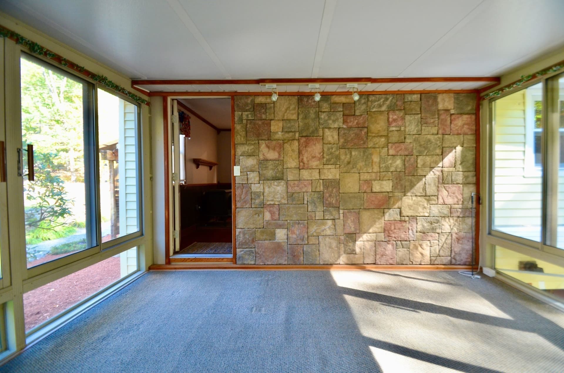Single Family Residence at 807 Highland St, Northbridge MA 01534, photo 22 of 33