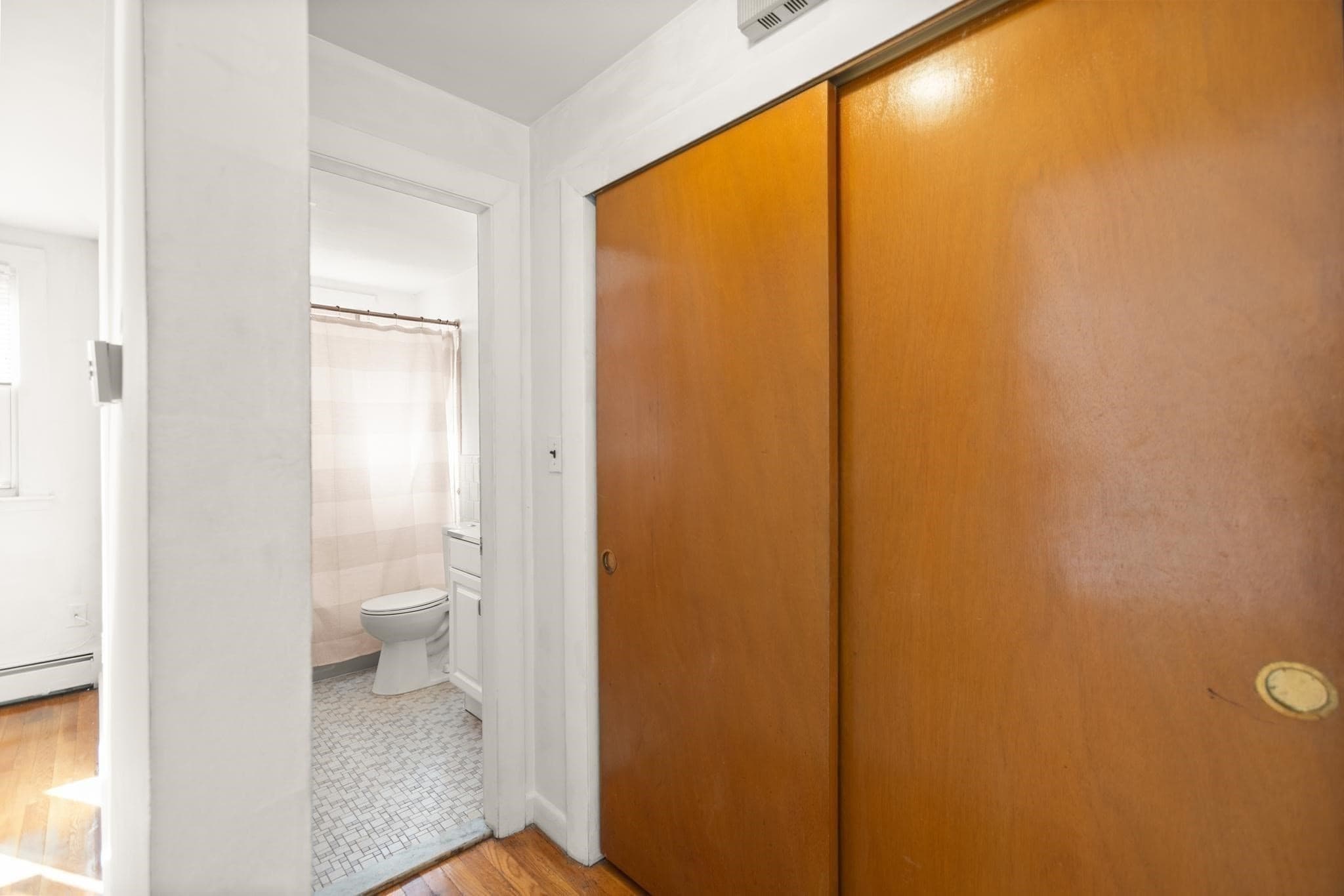 Condominium at 100 Magnolia Ave # 5, Lynn MA 01904, Lynn, photo 16 of 27