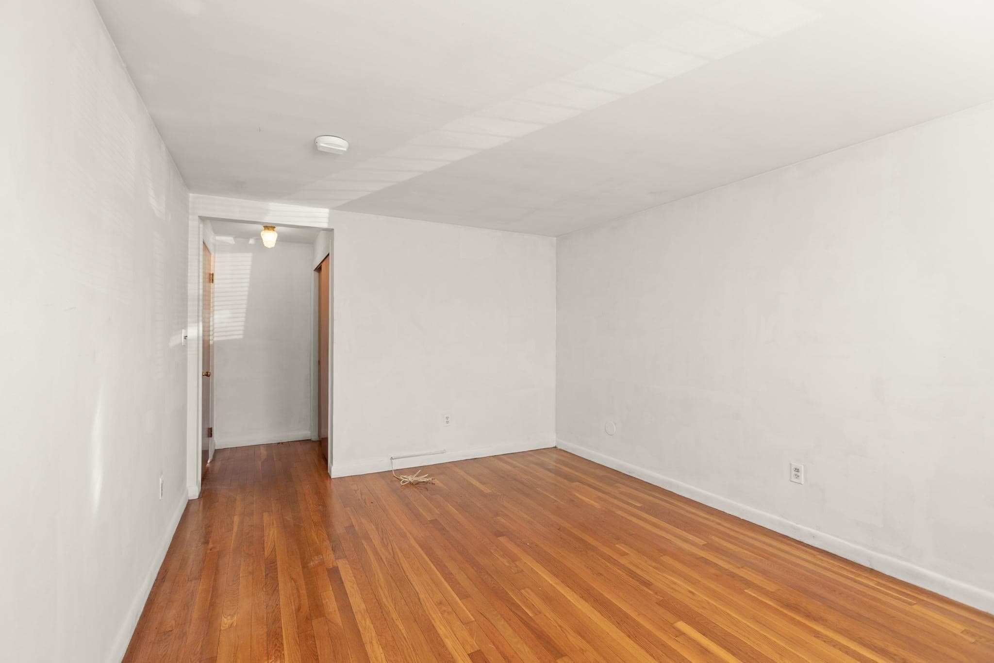 Condominium at 100 Magnolia Ave # 5, Lynn MA 01904, Lynn, photo 15 of 27