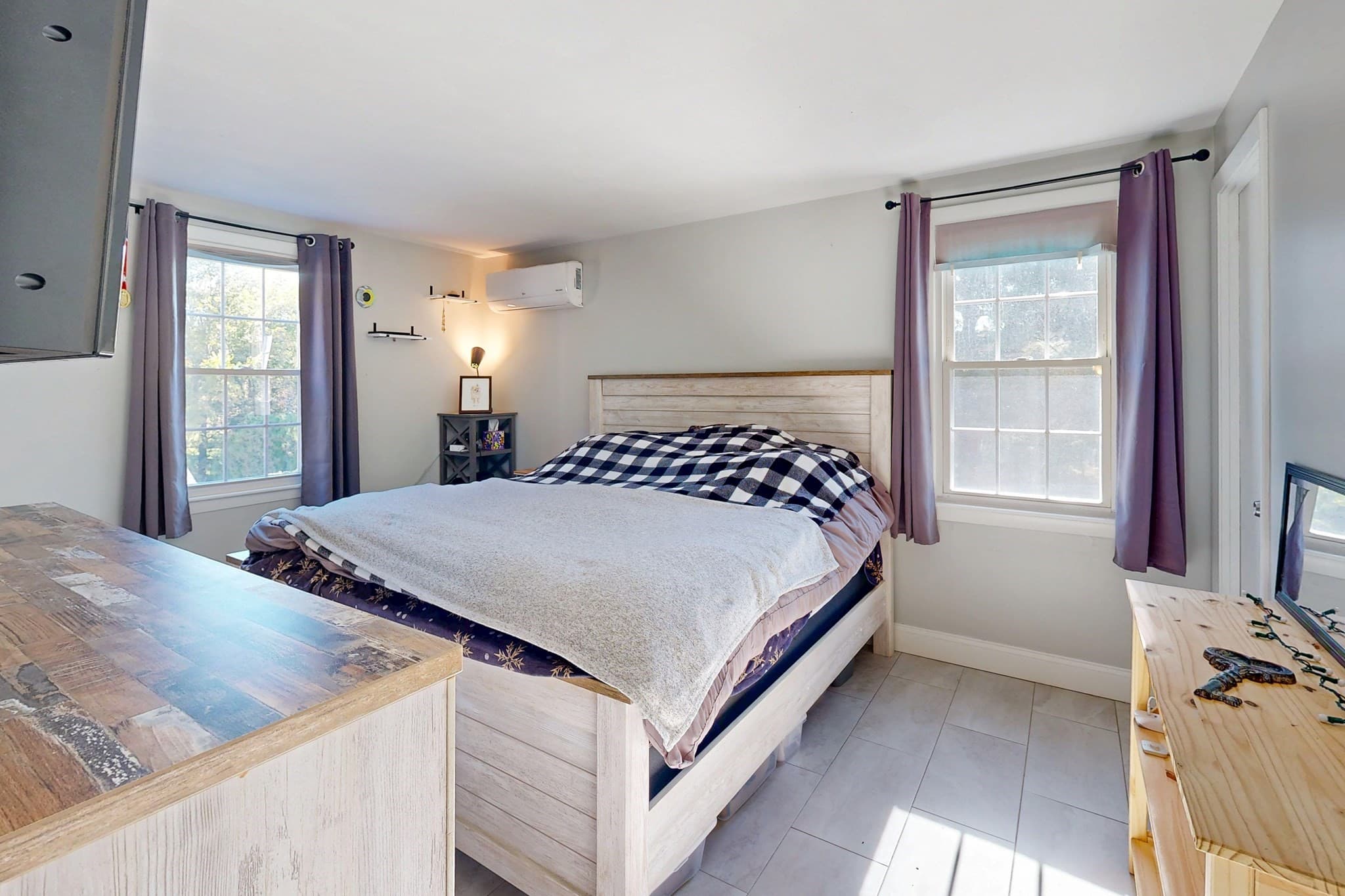 Single Family Residence at 36 Clover Hill St, Marlborough MA 01752, Marlborough, photo 13 of 24