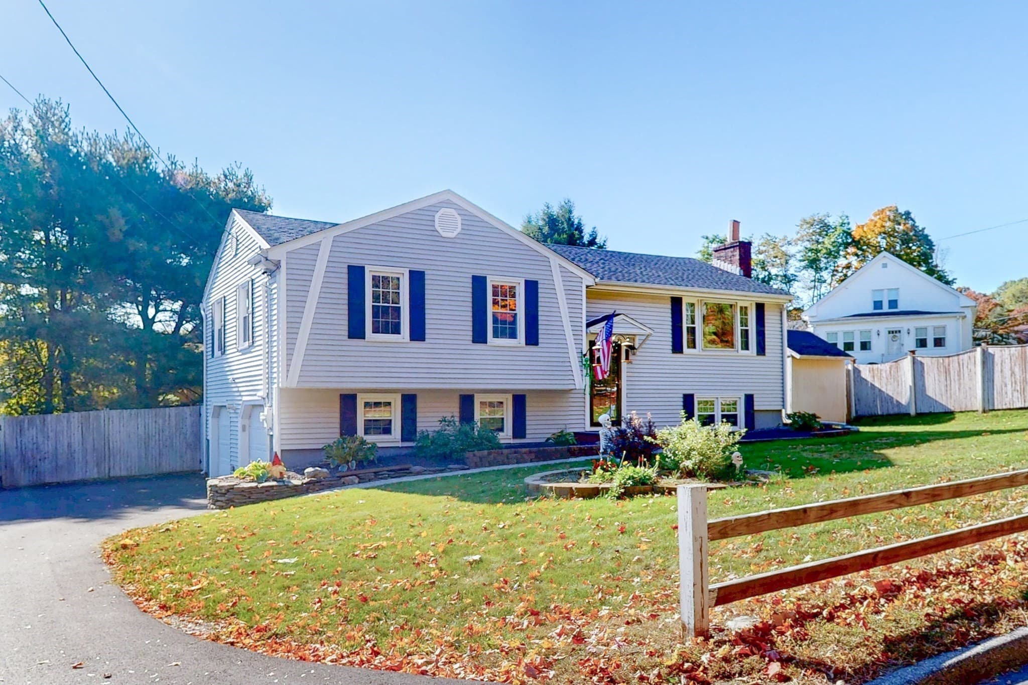36 Clover Hill St, Marlborough MA 01752
