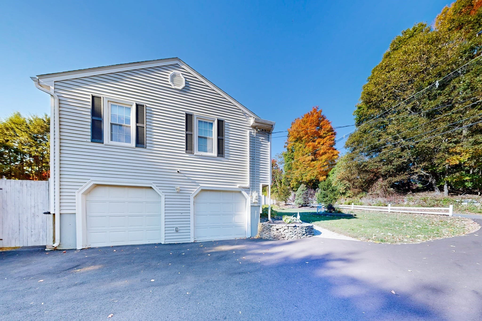 Single Family Residence at 36 Clover Hill St, Marlborough MA 01752, Marlborough, photo 8 of 24