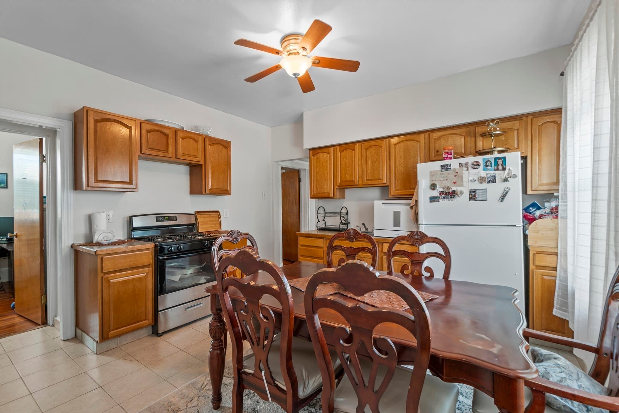 3 Family at 22 Arlington Avenue, Revere MA 02151, Revere, photo 15 of 41