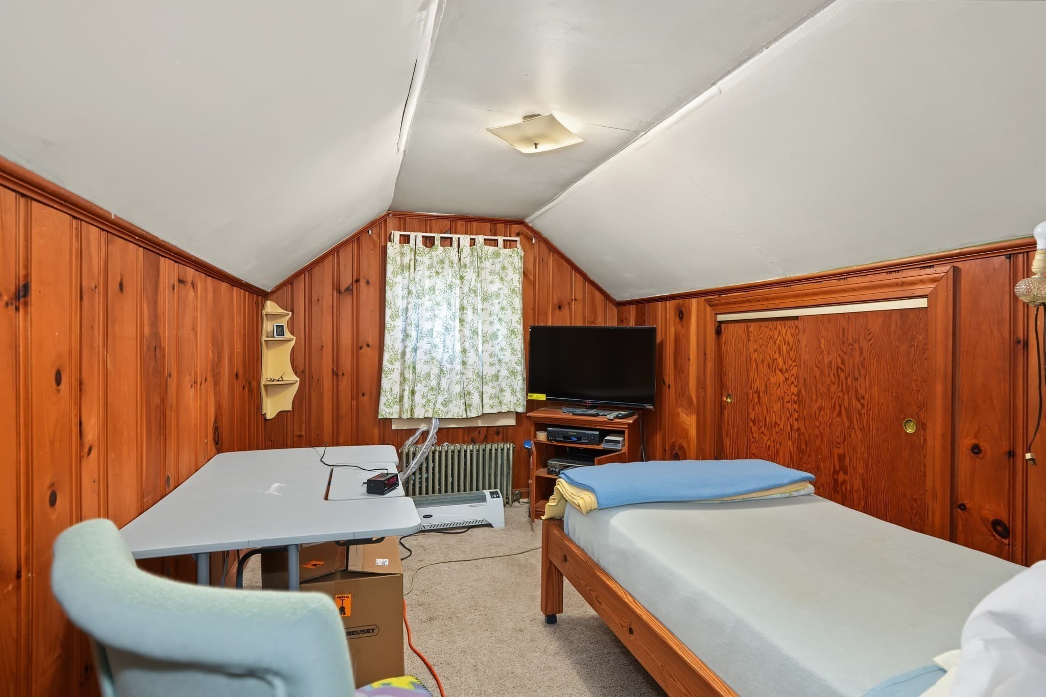 Single Family Residence at 675 Burncoat Street, Worcester MA 01606, Worcester, photo 15 of 22