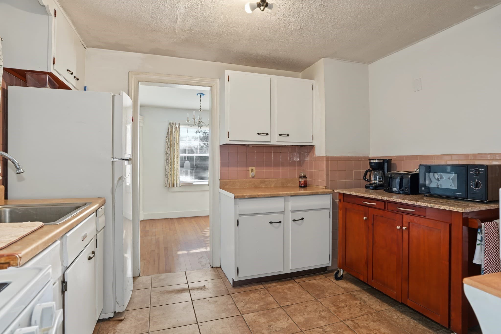 Single Family Residence at 675 Burncoat Street, Worcester MA 01606, Worcester, photo 8 of 22