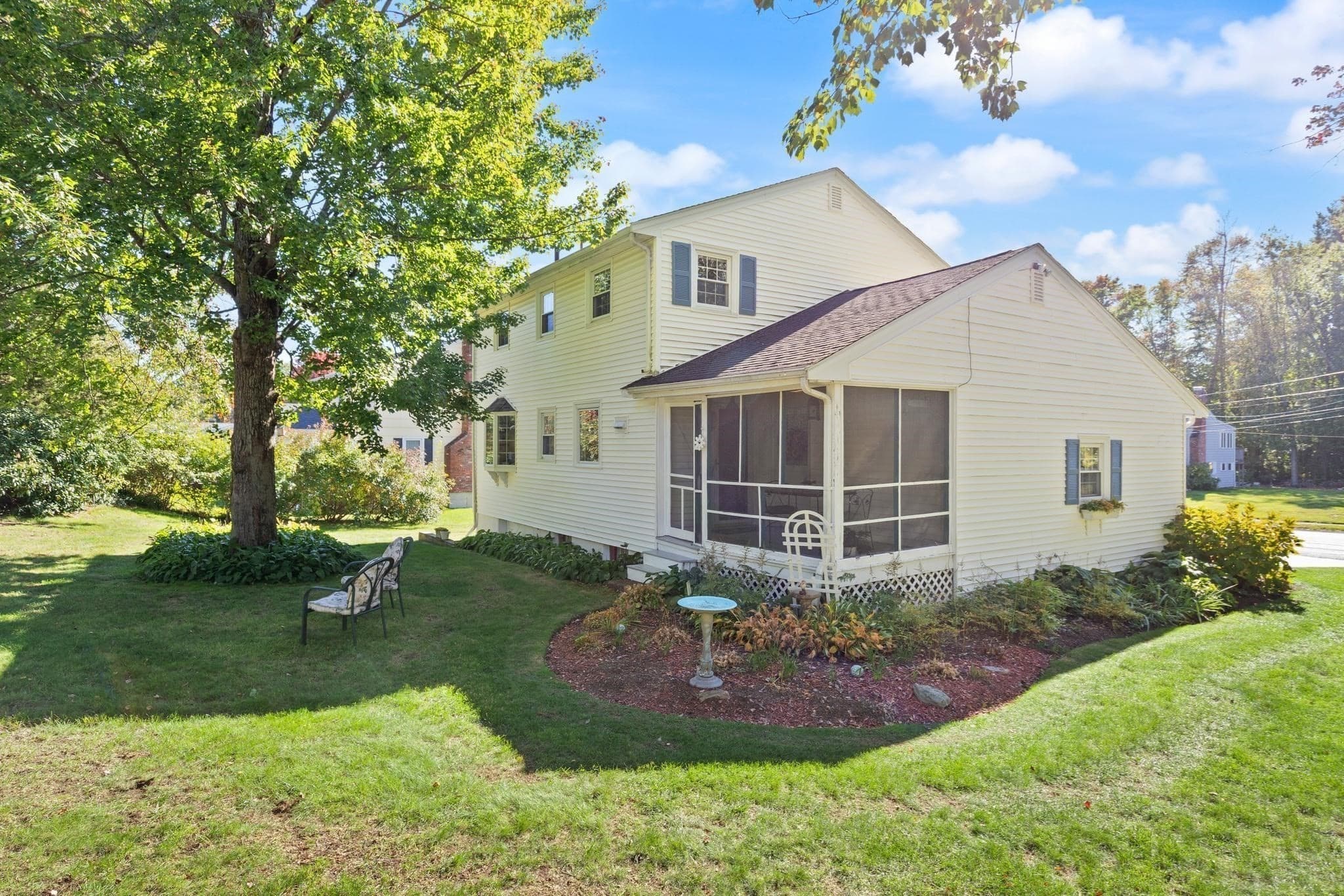 Single Family Residence at 33 Arcadia Rd, Norwood MA 02062, Norwood, photo 31 of 32