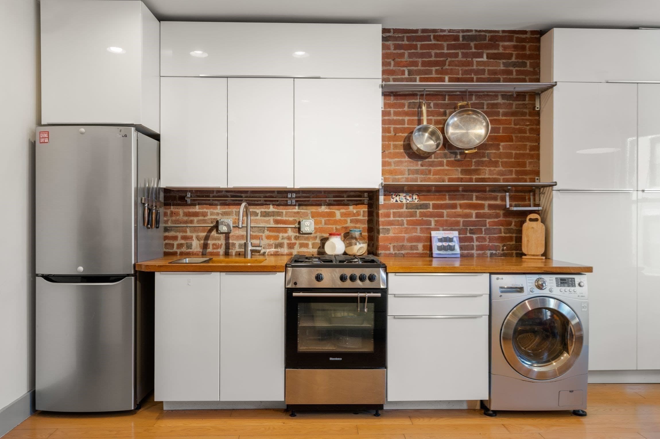 Condominium at 77 Tyler Street # 3, Boston MA 02111, Boston, photo 5 of 16