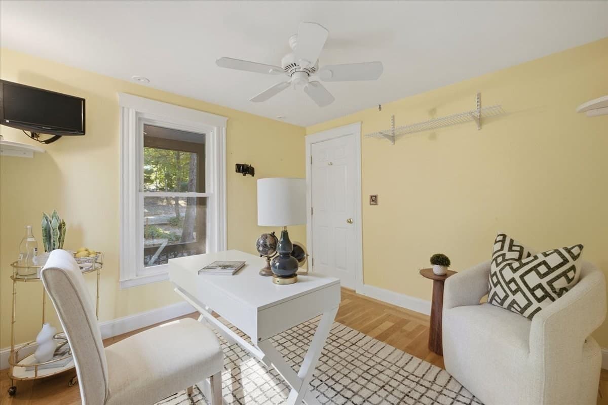 Single Family Residence at 454 Spring St, Marshfield MA 02050, Marshfield, photo 10 of 27