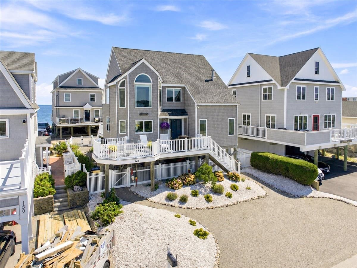 Single Family Residence at 148 Central Ave, Scituate MA 02050, Scituate, photo 3 of 42