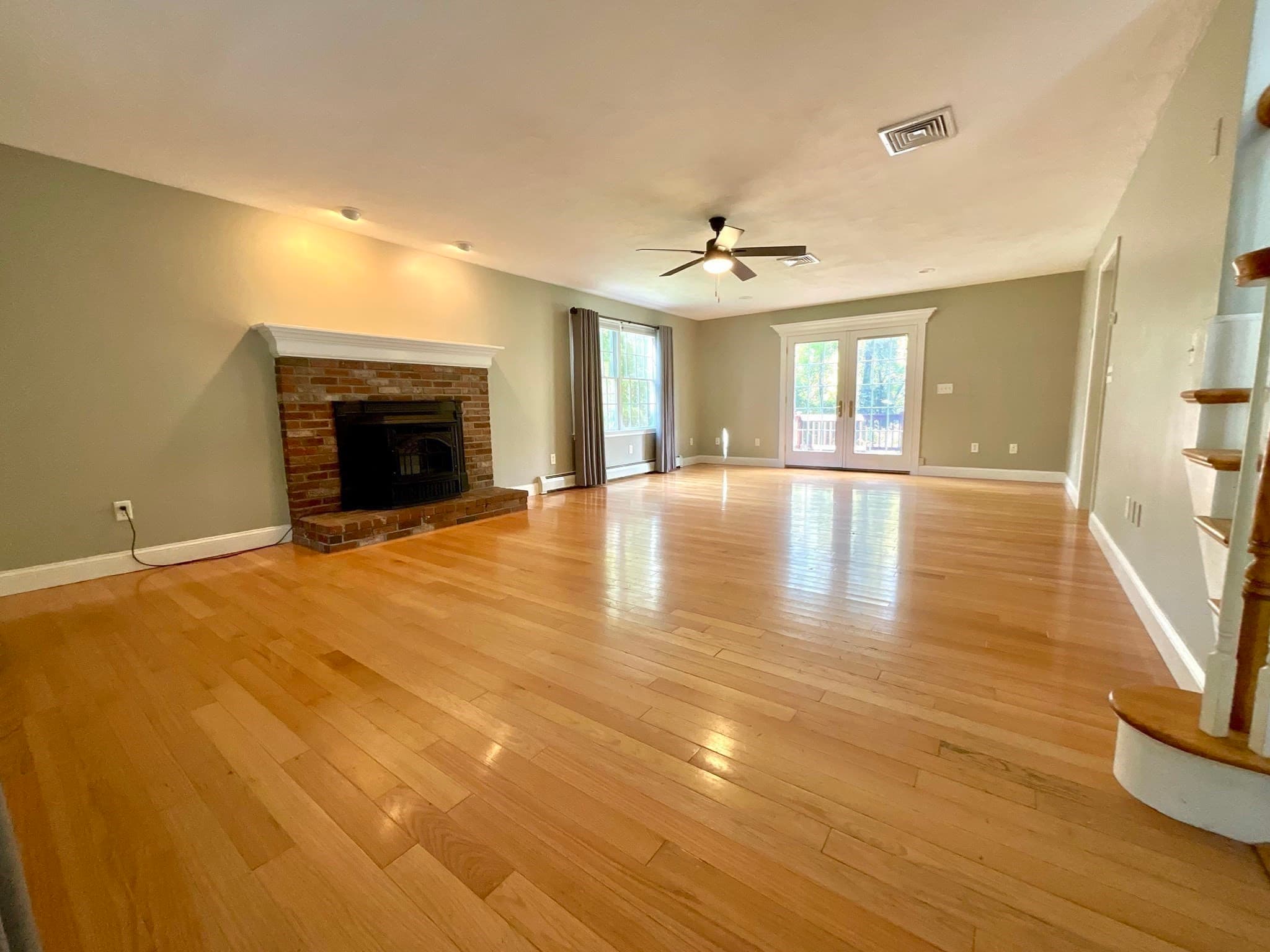 Single Family Residence at 8 Anderson Ln, Grafton MA 01536, Grafton, photo 6 of 42