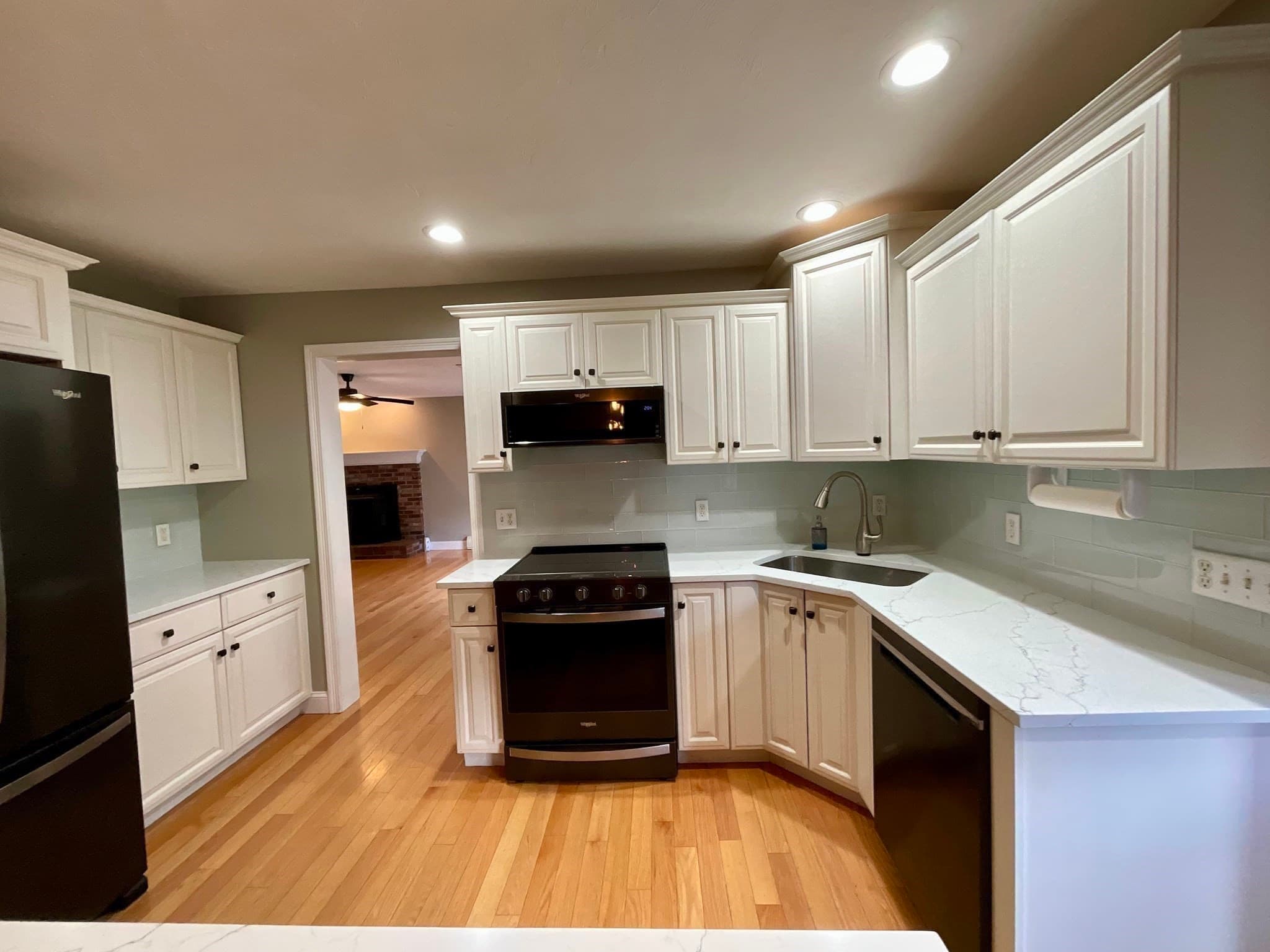 Single Family Residence at 8 Anderson Ln, Grafton MA 01536, Grafton, photo 9 of 42