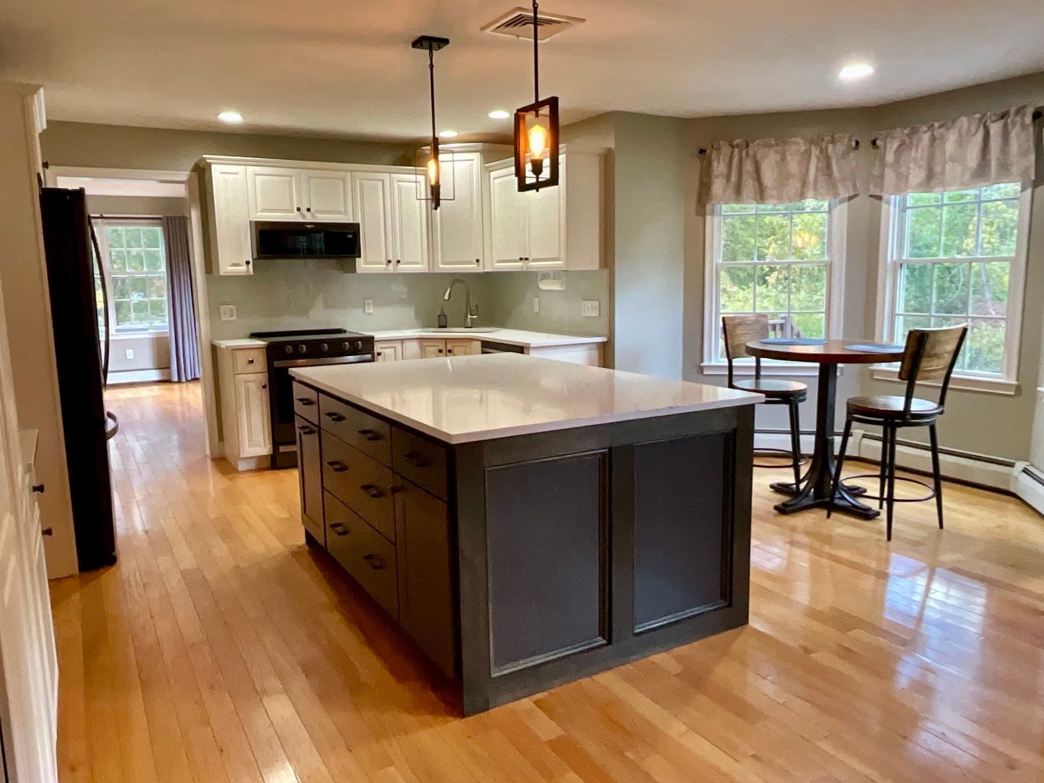 Single Family Residence at 8 Anderson Ln, Grafton MA 01536, Grafton, photo 10 of 42