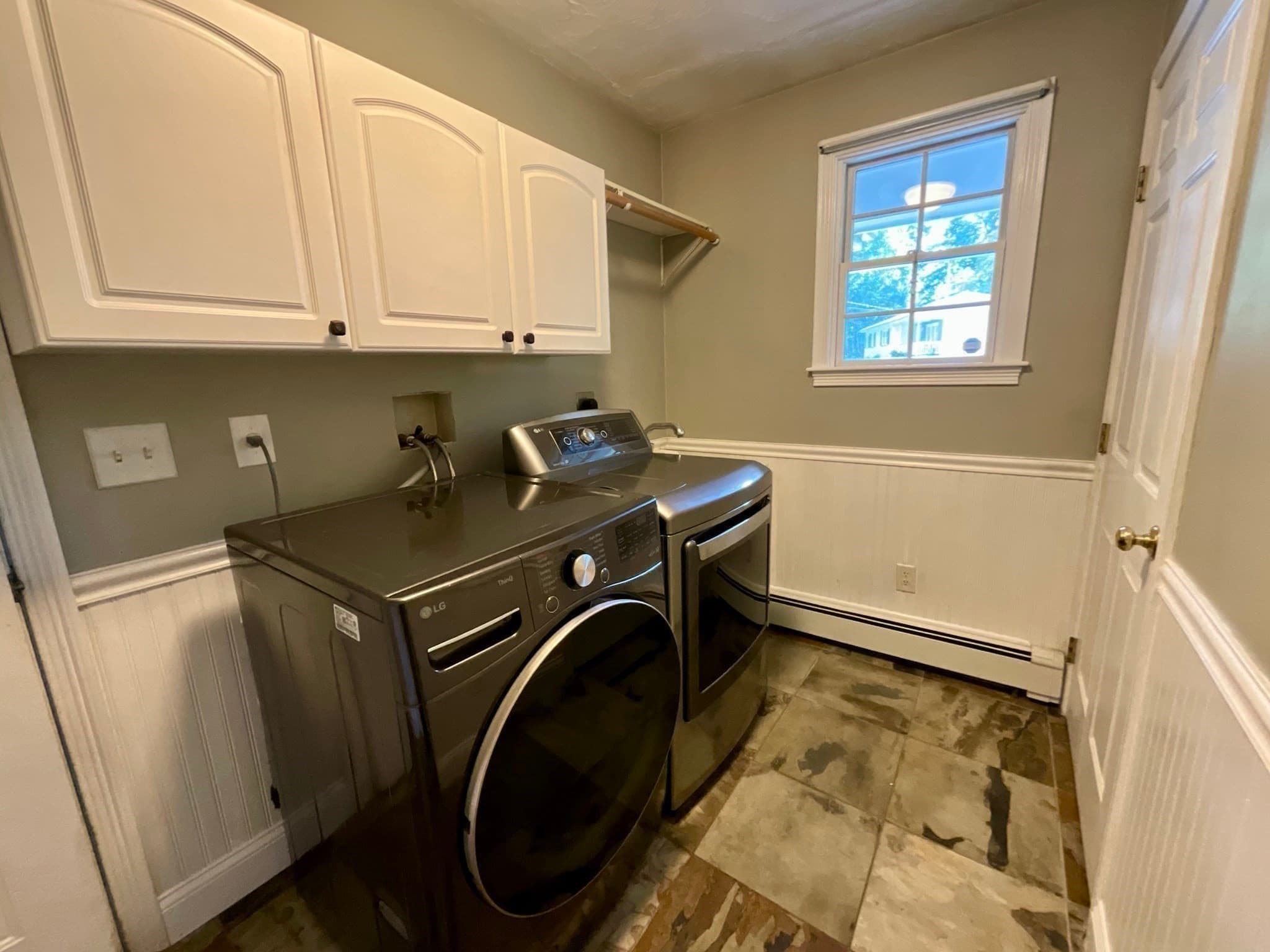 Single Family Residence at 8 Anderson Ln, Grafton MA 01536, Grafton, photo 14 of 42