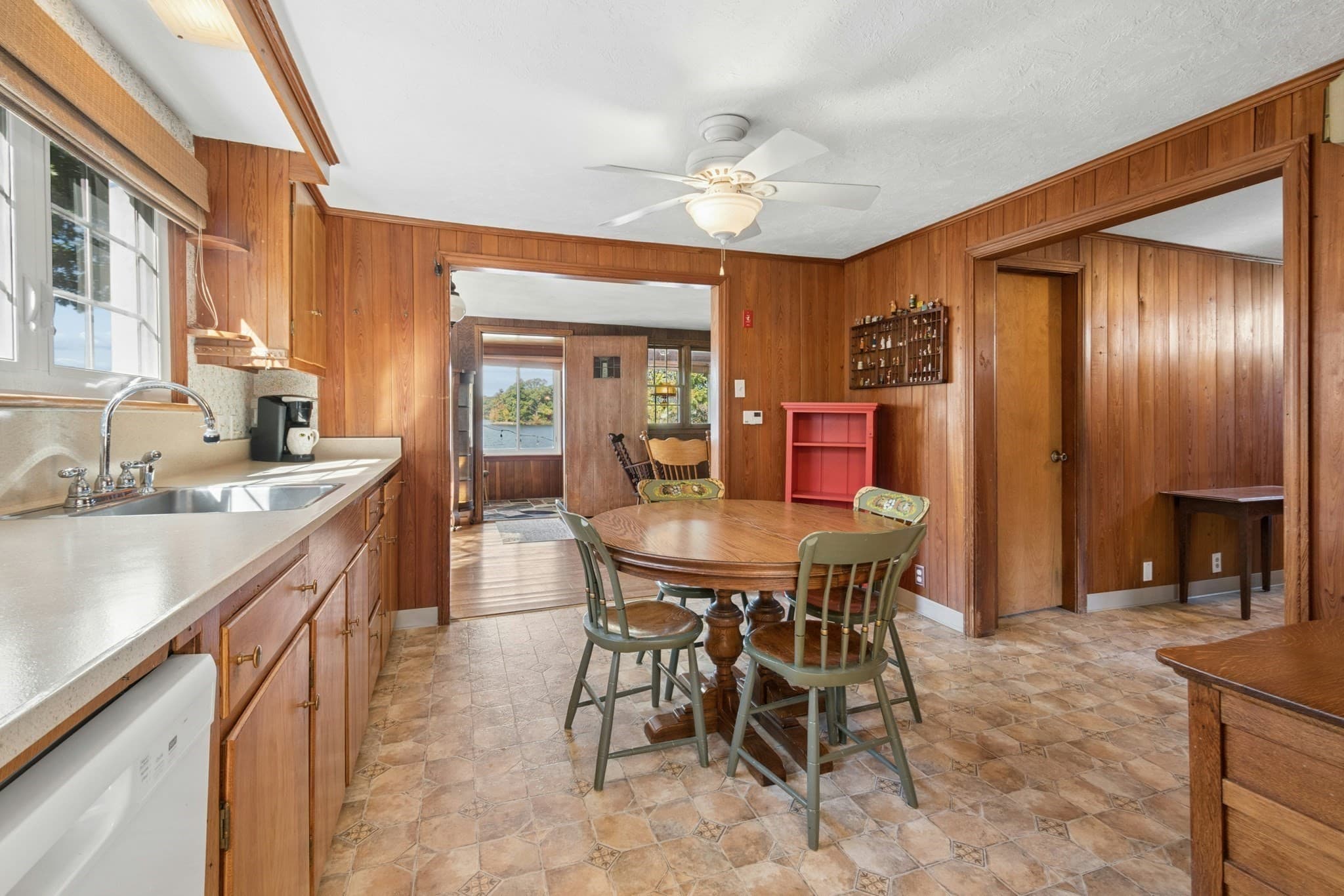 Single Family Residence at 44 Old Faith Road, Shrewsbury MA 01545, Shrewsbury, photo 14 of 29
