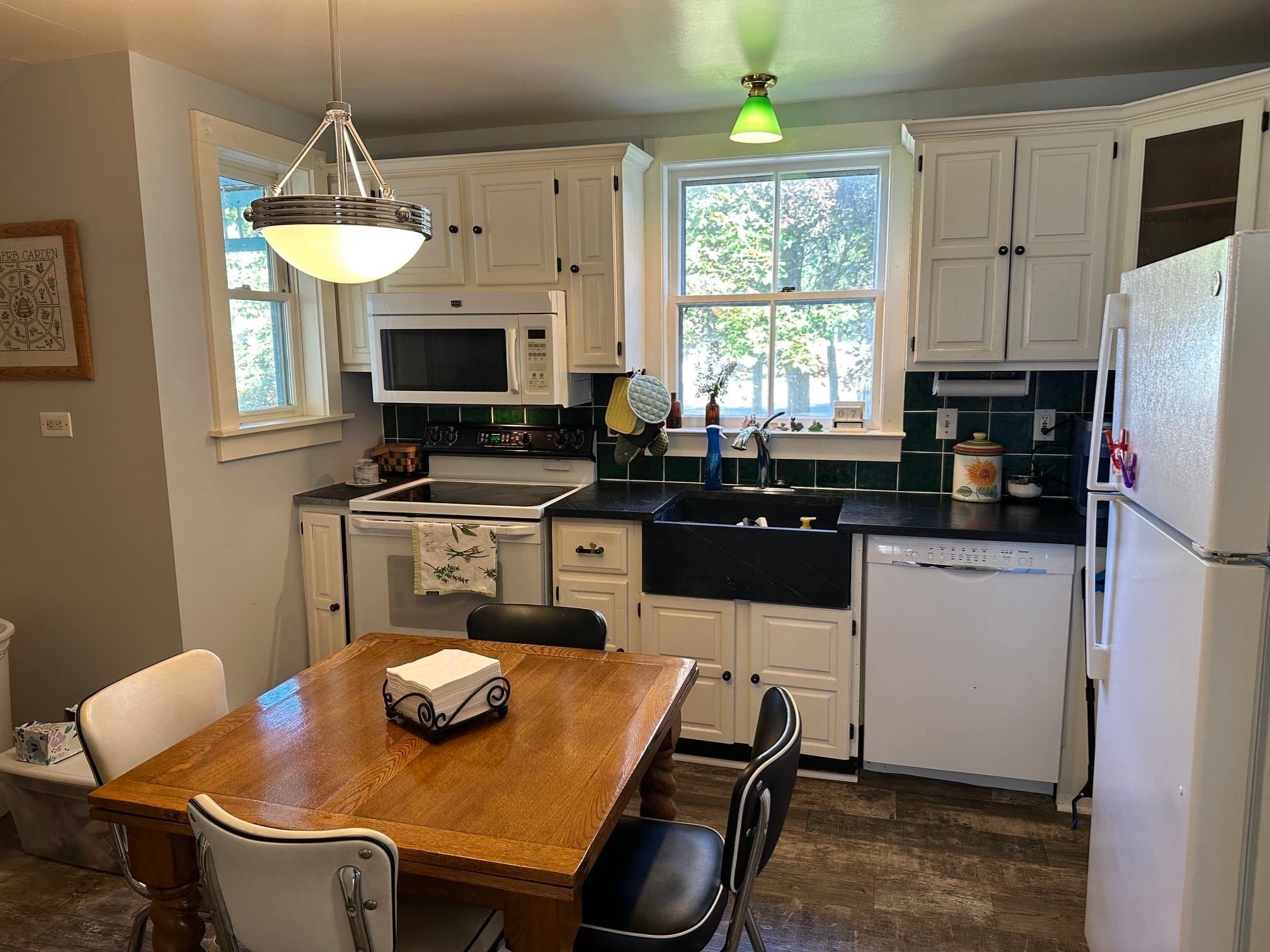 Single Family Residence at 71 Highland Street, Amesbury MA 01913, Amesbury, photo 6 of 19