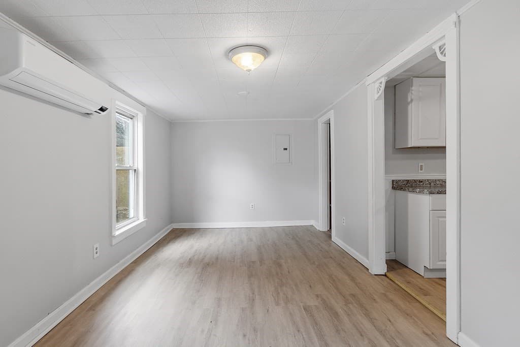Multi Family at 76 Columbus, Fitchburg MA 01420, Fitchburg, photo 3 of 37