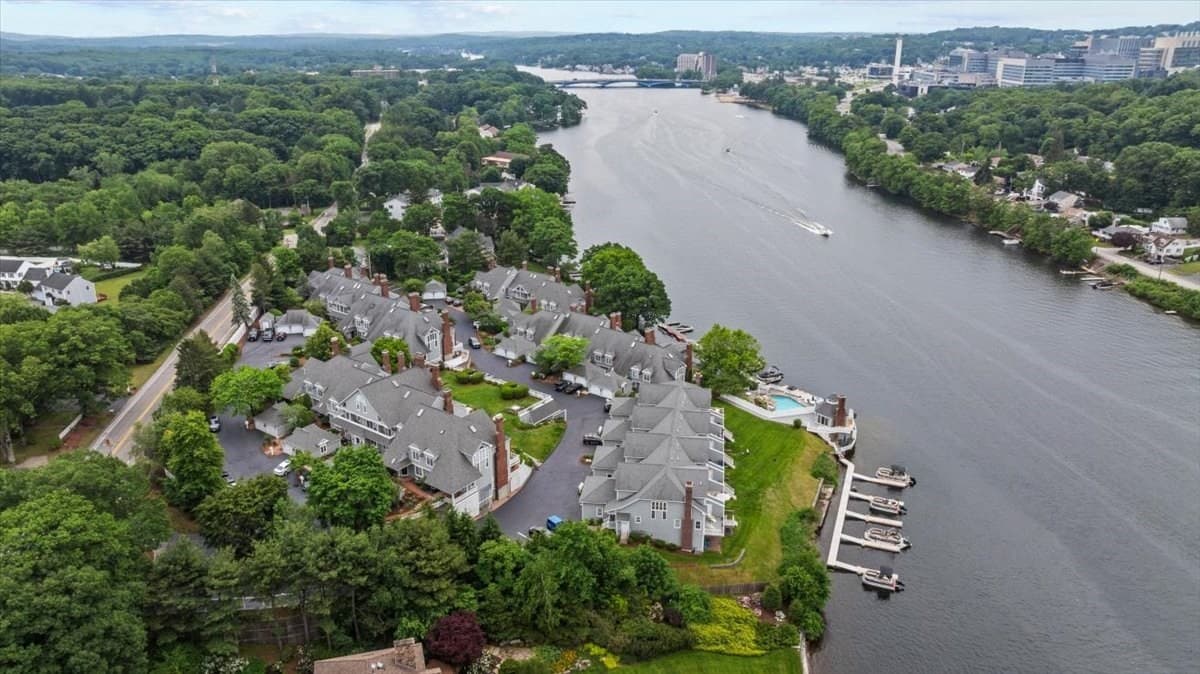 Condominium at 37 Eastern Point Dr # 35, Shrewsbury MA 01545, Shrewsbury, photo 42 of 42