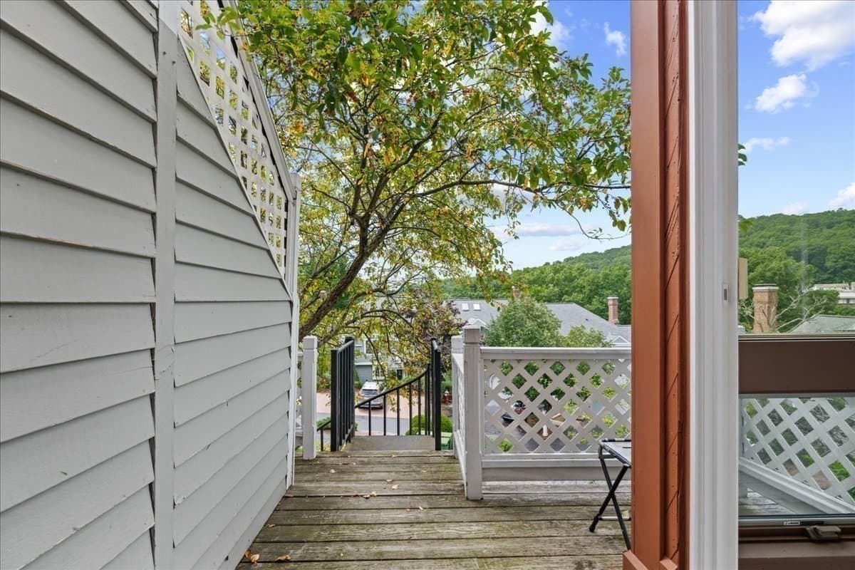Condominium at 37 Eastern Point Dr # 35, Shrewsbury MA 01545, Shrewsbury, photo 16 of 42