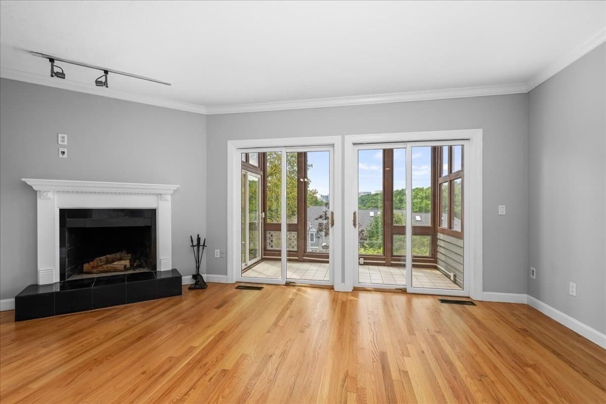 Condominium at 37 Eastern Point Dr # 35, Shrewsbury MA 01545, Shrewsbury, photo 11 of 42