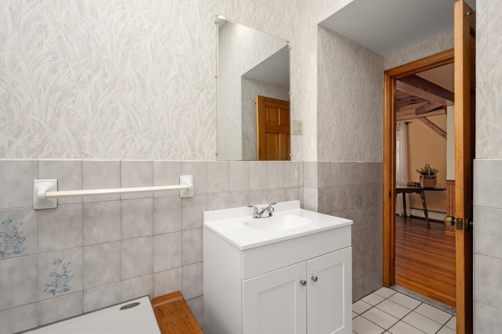 Single Family Residence at 12 Allen Park Dr, Wilmington MA 01887, Wilmington, photo 27 of 42