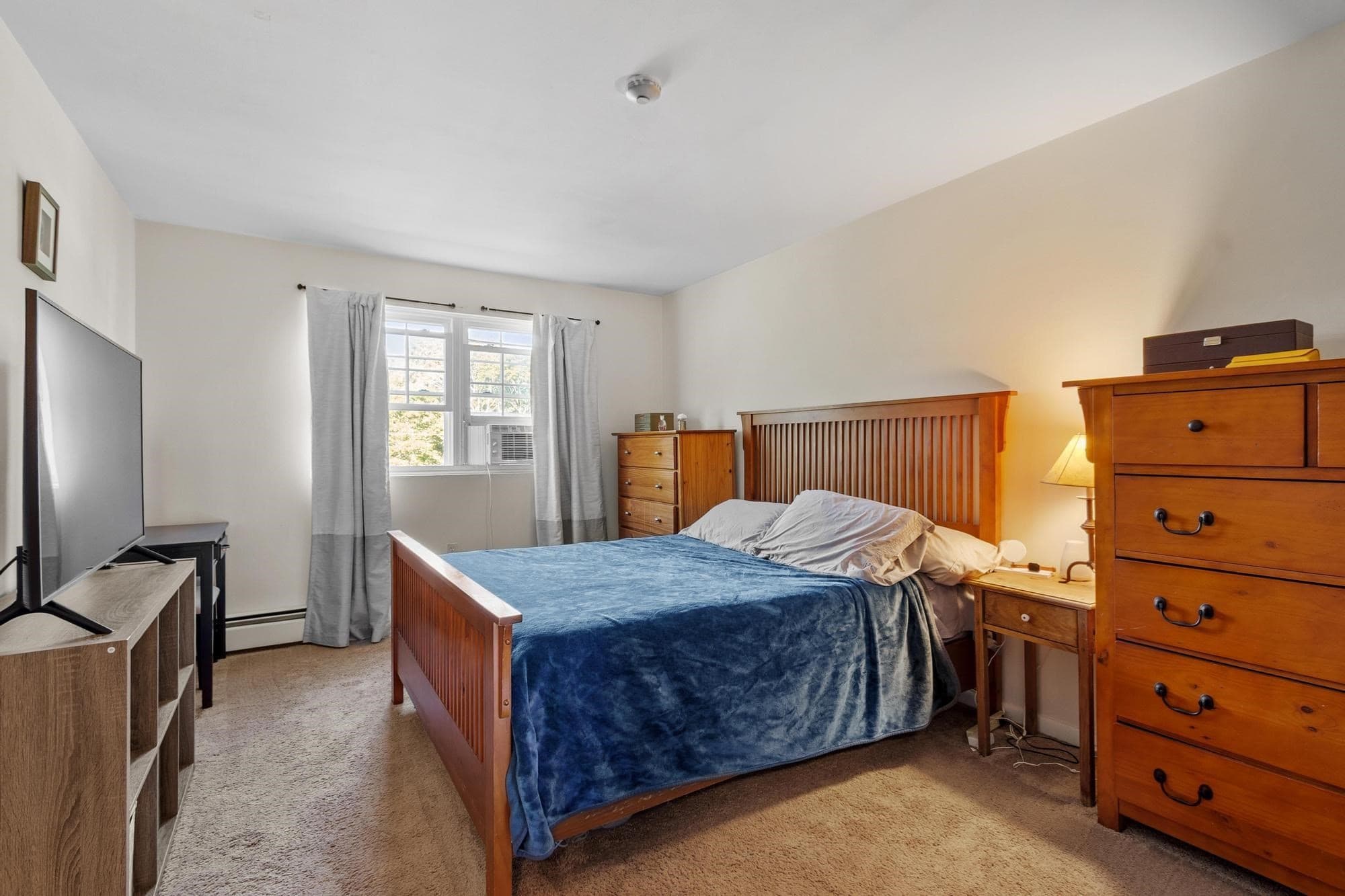 Condominium at 23 Edgelawn Ave # 5, North Andover MA 01845, North Andover, photo 10 of 23