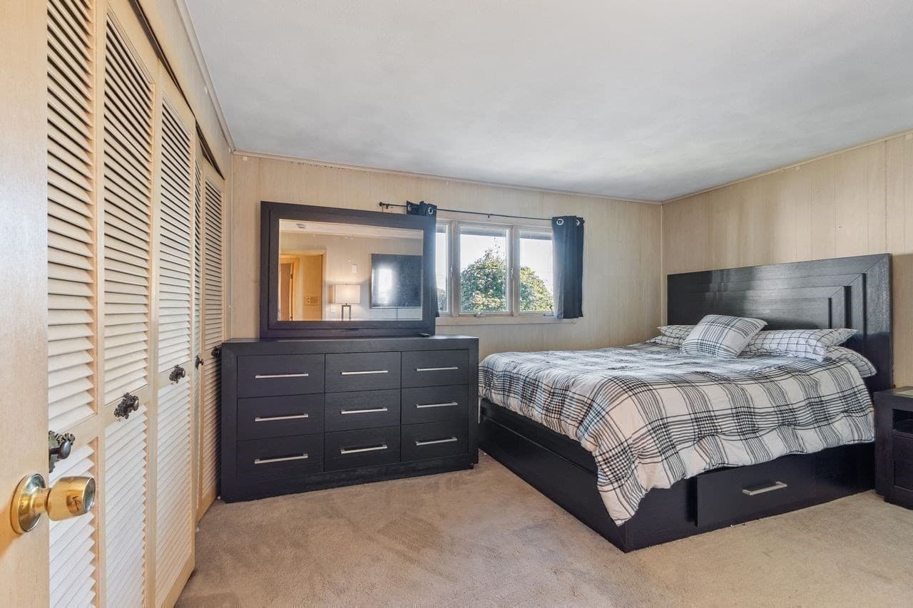Single Family Residence at 33 Cushman Terrace Not Ave, Revere MA 02151, Revere, photo 20 of 41