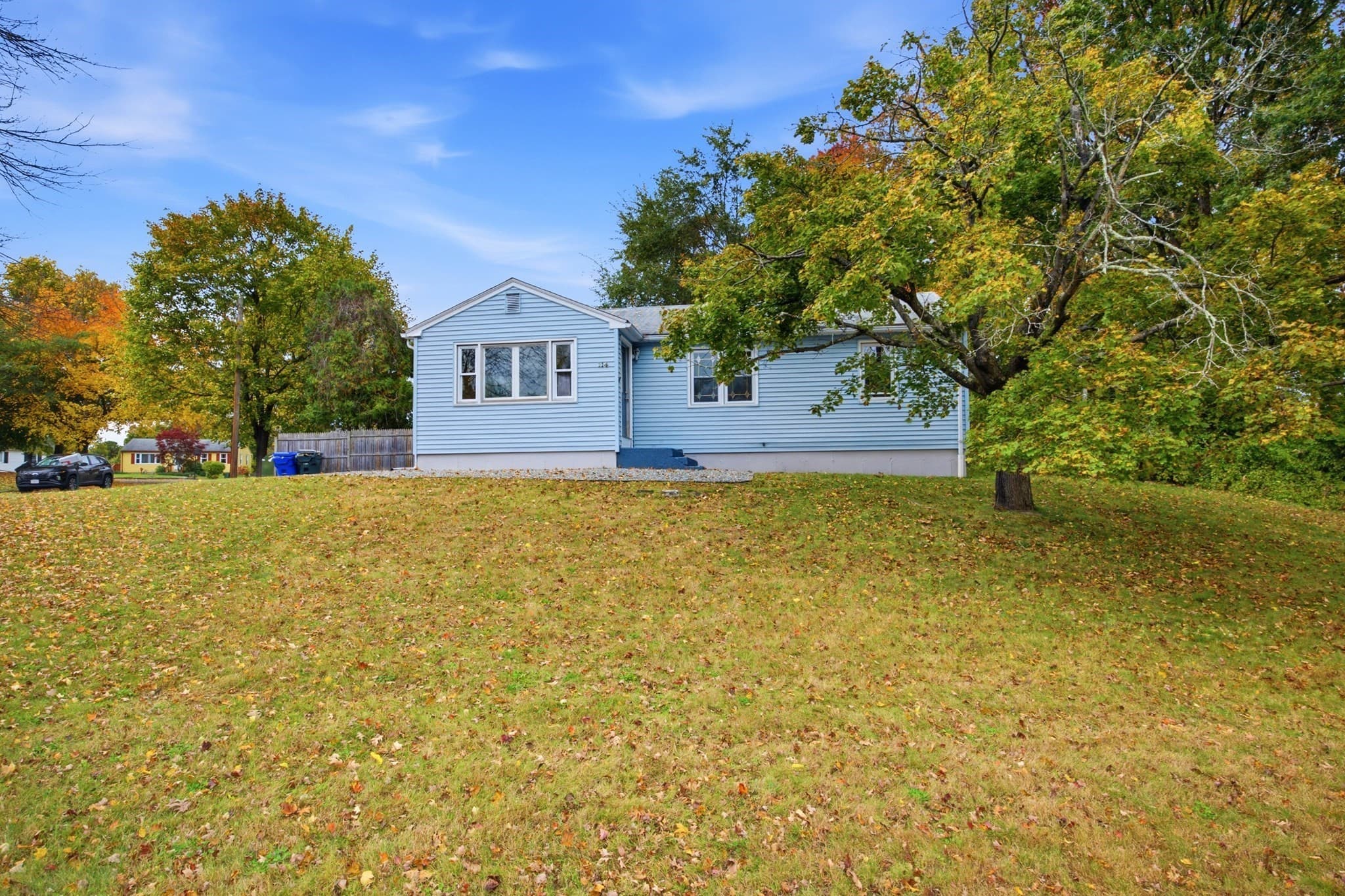 Single Family Residence at 114 Leatherleaf Dr, Springfield MA 01109, photo 2 of 35
