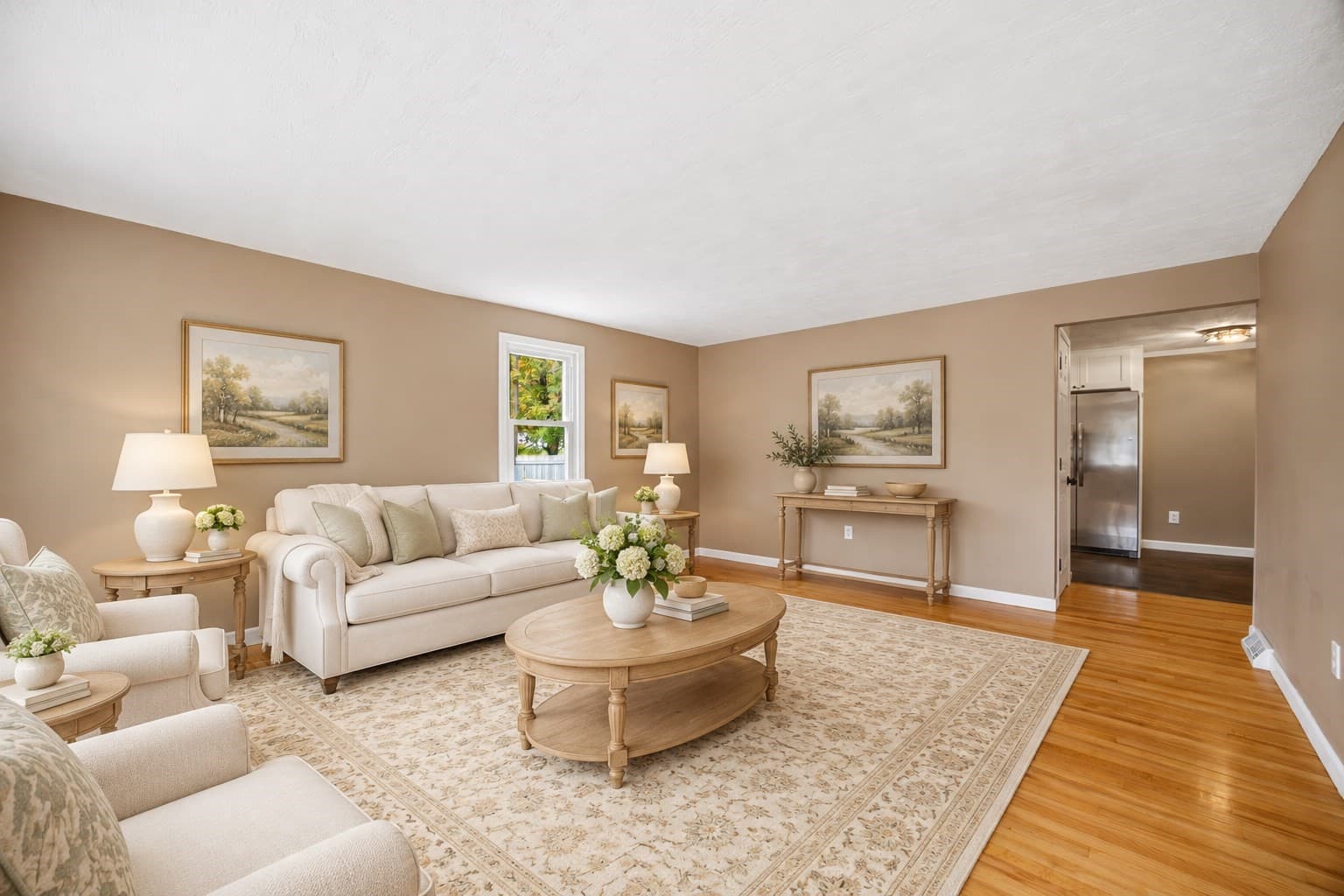 Single Family Residence at 114 Leatherleaf Dr, Springfield MA 01109, photo 33 of 35