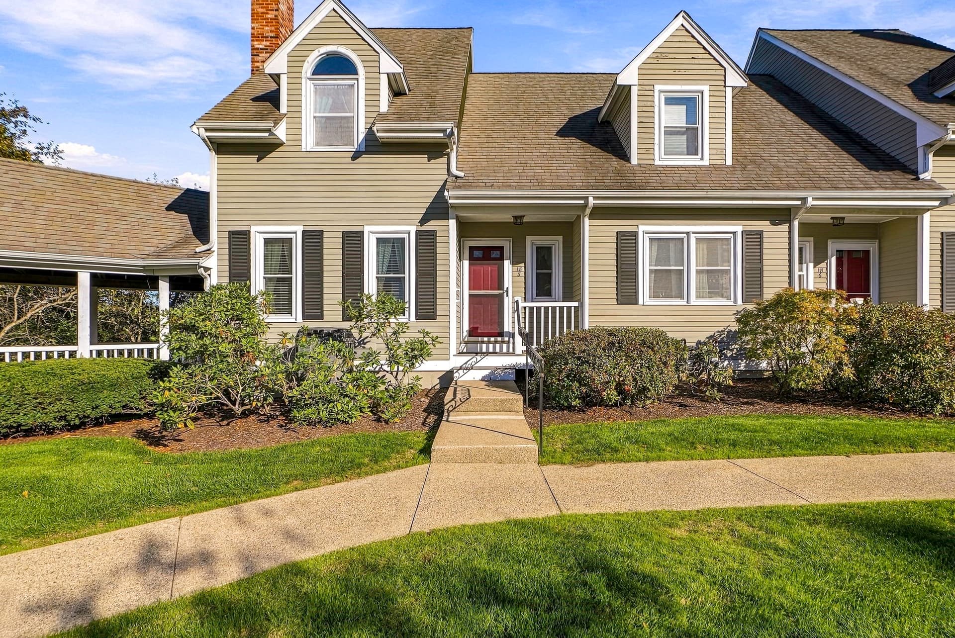18 Union # 5, Natick MA 01760