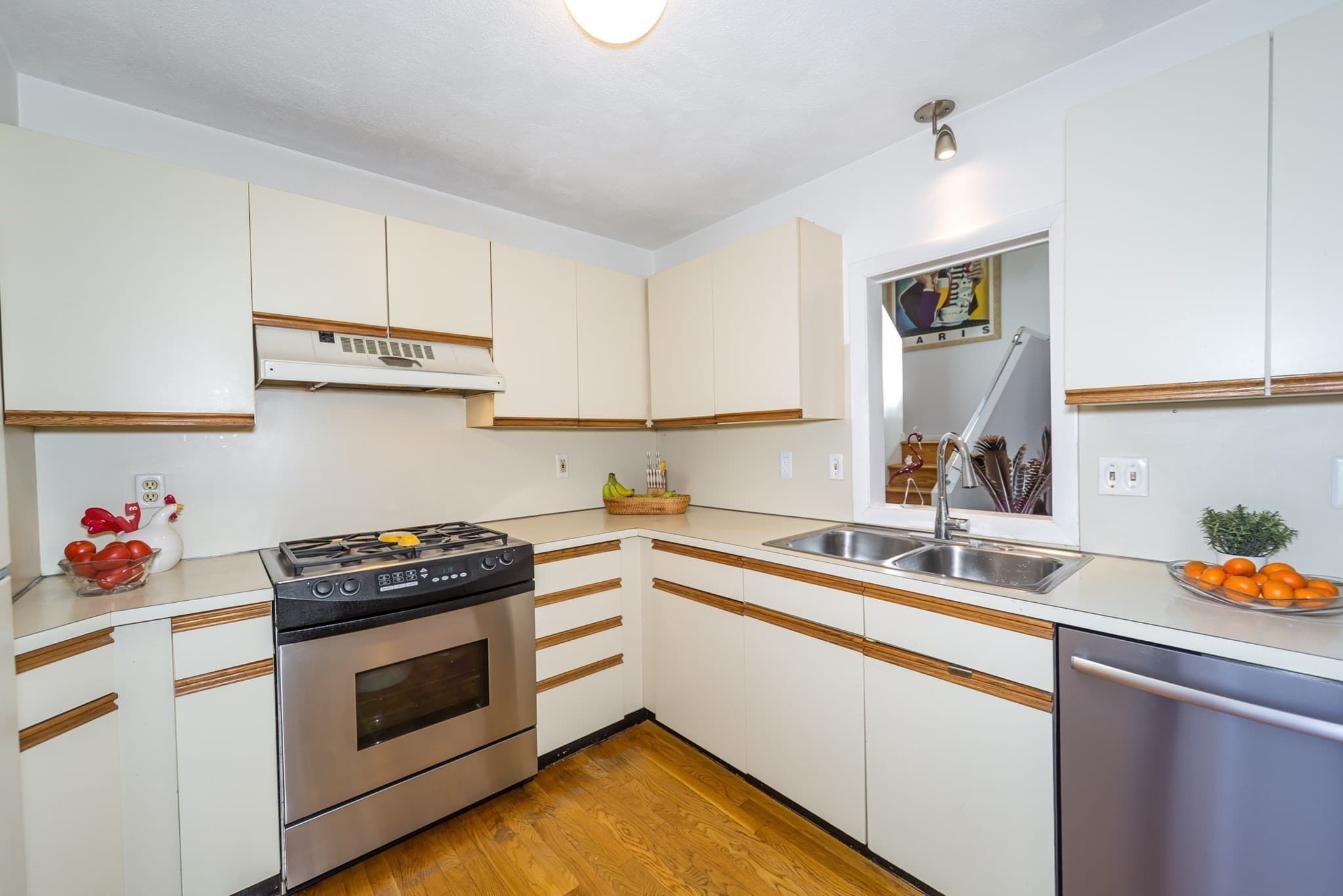 Single Family Residence at 10 Lanes End, Natick MA 01760, Natick, photo 10 of 24