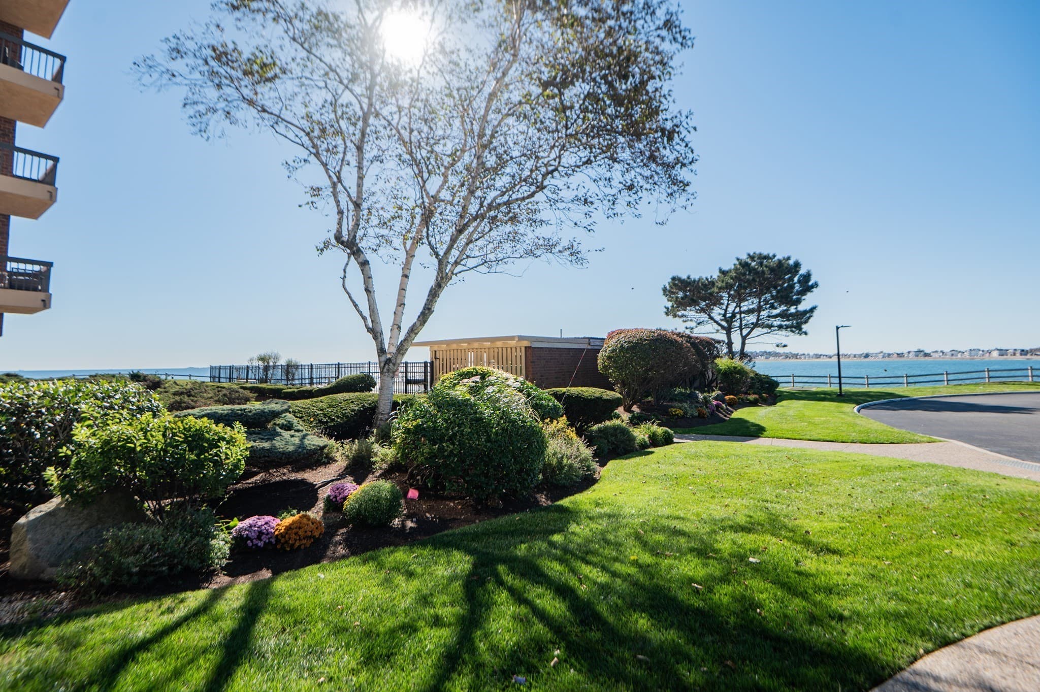 Condominium at 1 Seal Harbor Rd # 601, Winthrop MA 02152, Winthrop, photo 2 of 26