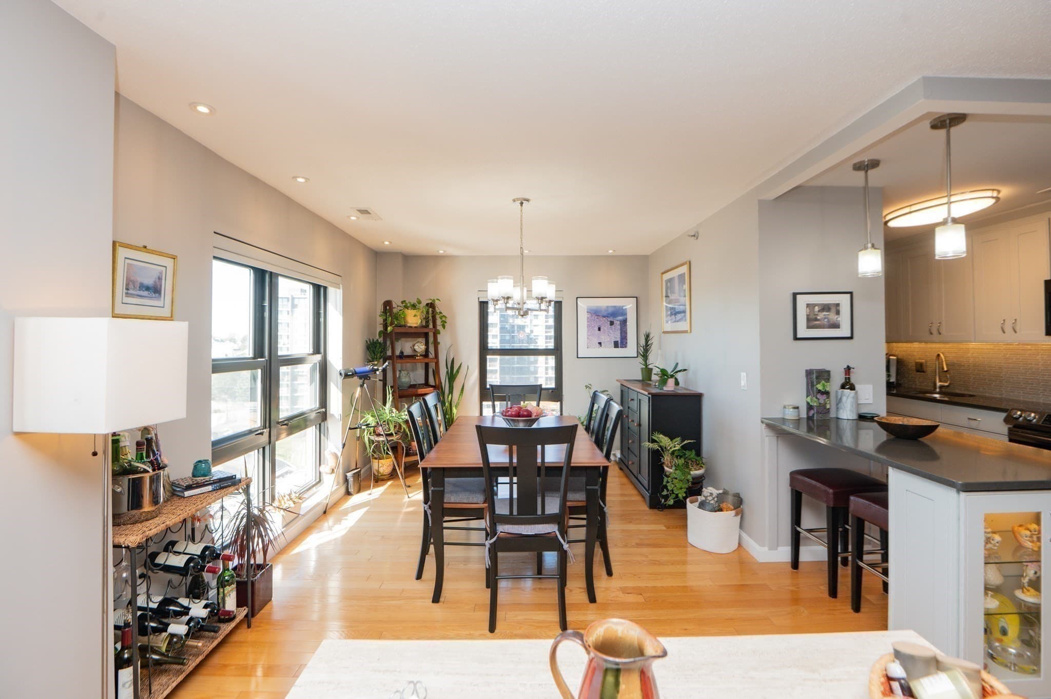Condominium at 1 Seal Harbor Rd # 601, Winthrop MA 02152, Winthrop, photo 11 of 26