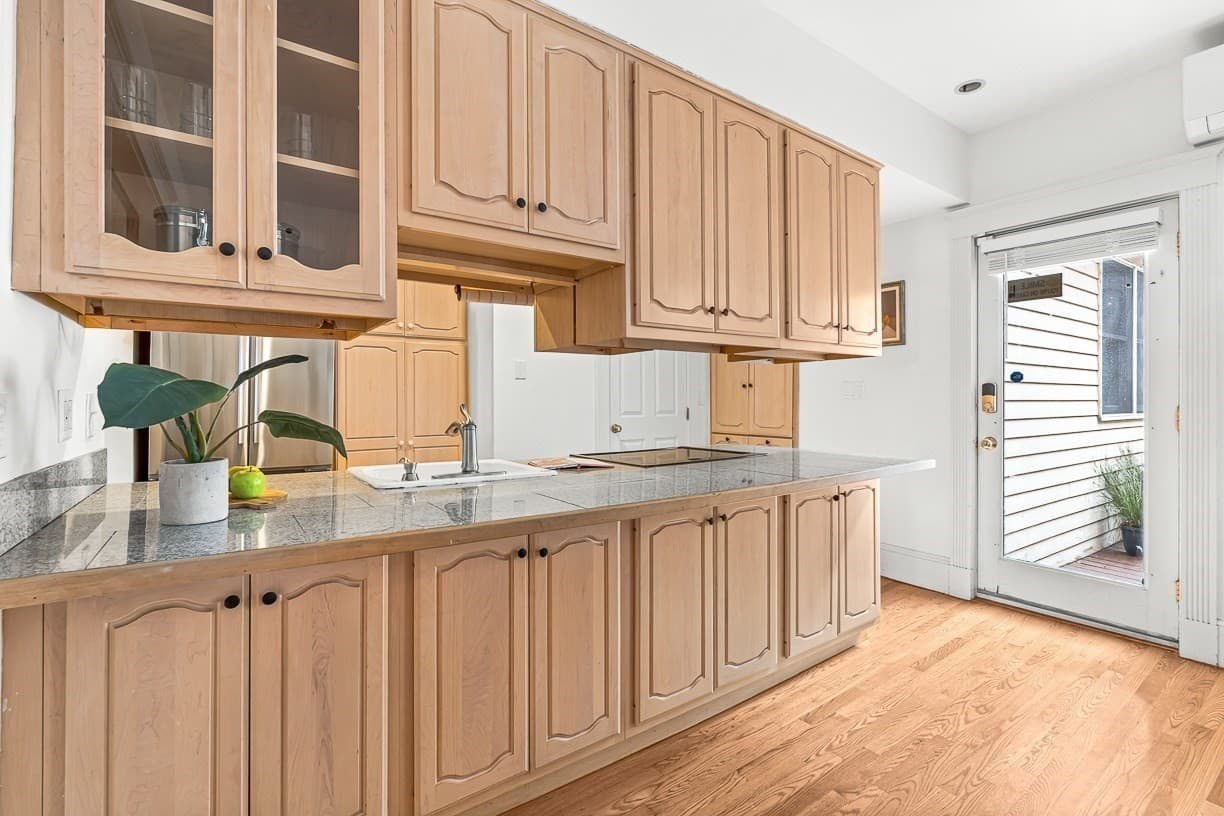 Condominium at 30 Second St # 1, Cambridge MA 02141, Cambridge, photo 10 of 34