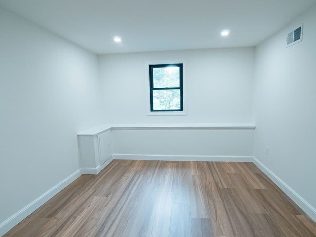 Single Family Residence at 85 Alden Rd, Holliston MA 01746, Holliston, photo 24 of 29