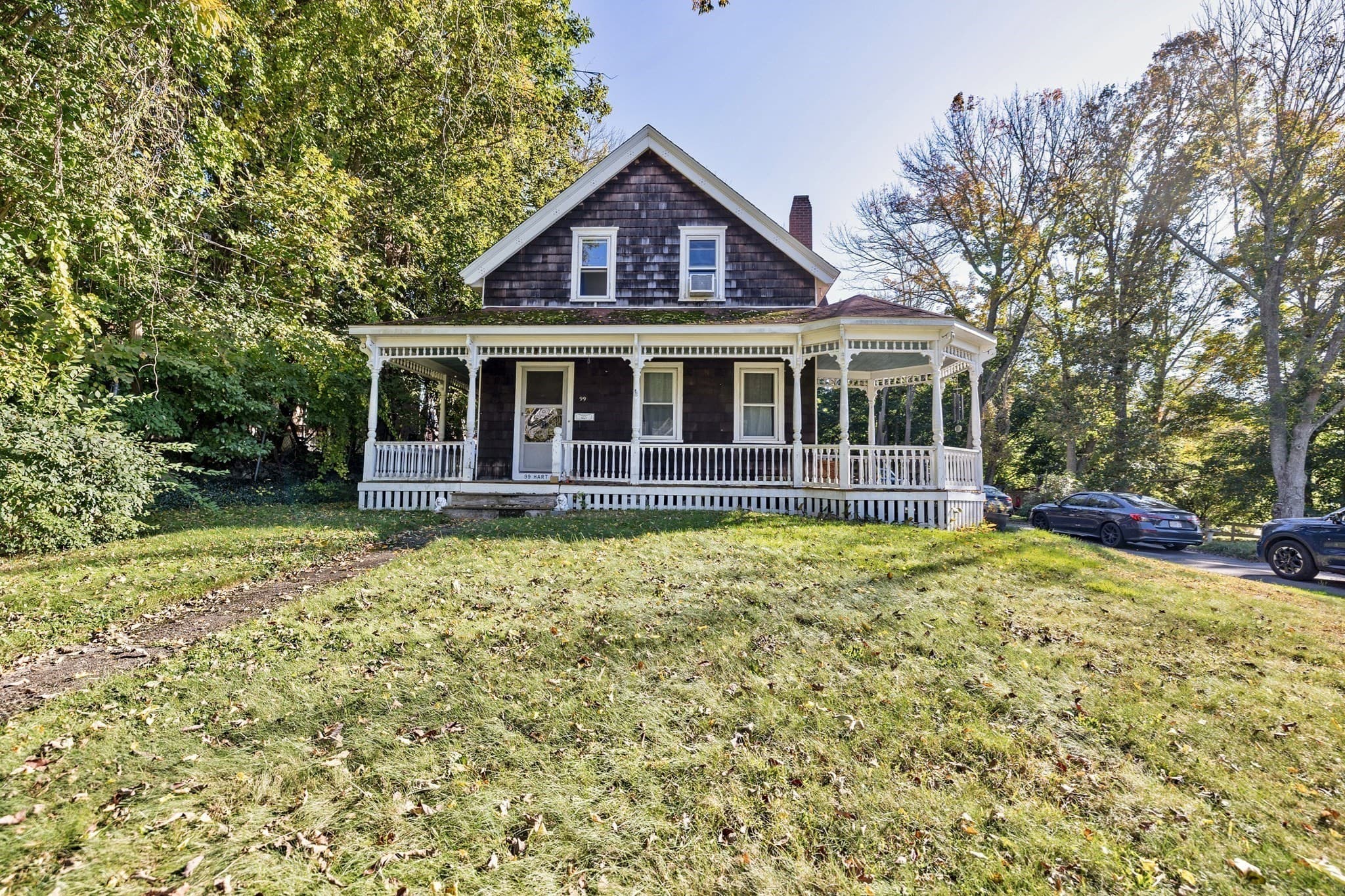 Single Family Residence at 99 Hart St, Taunton MA 02780, Taunton, photo 2 of 23