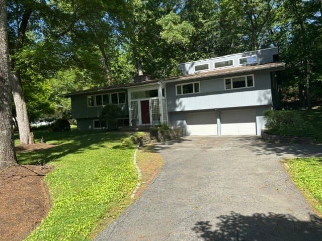 1 Holiday Road, Wayland MA 01778