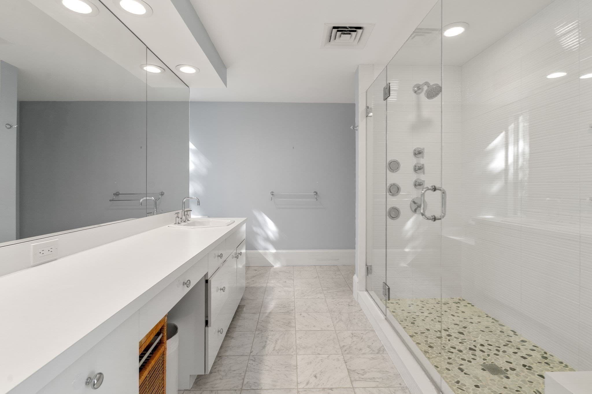 Condominium at 228 Allandale Road # 2A, Boston MA 02467, Boston, photo 22 of 28