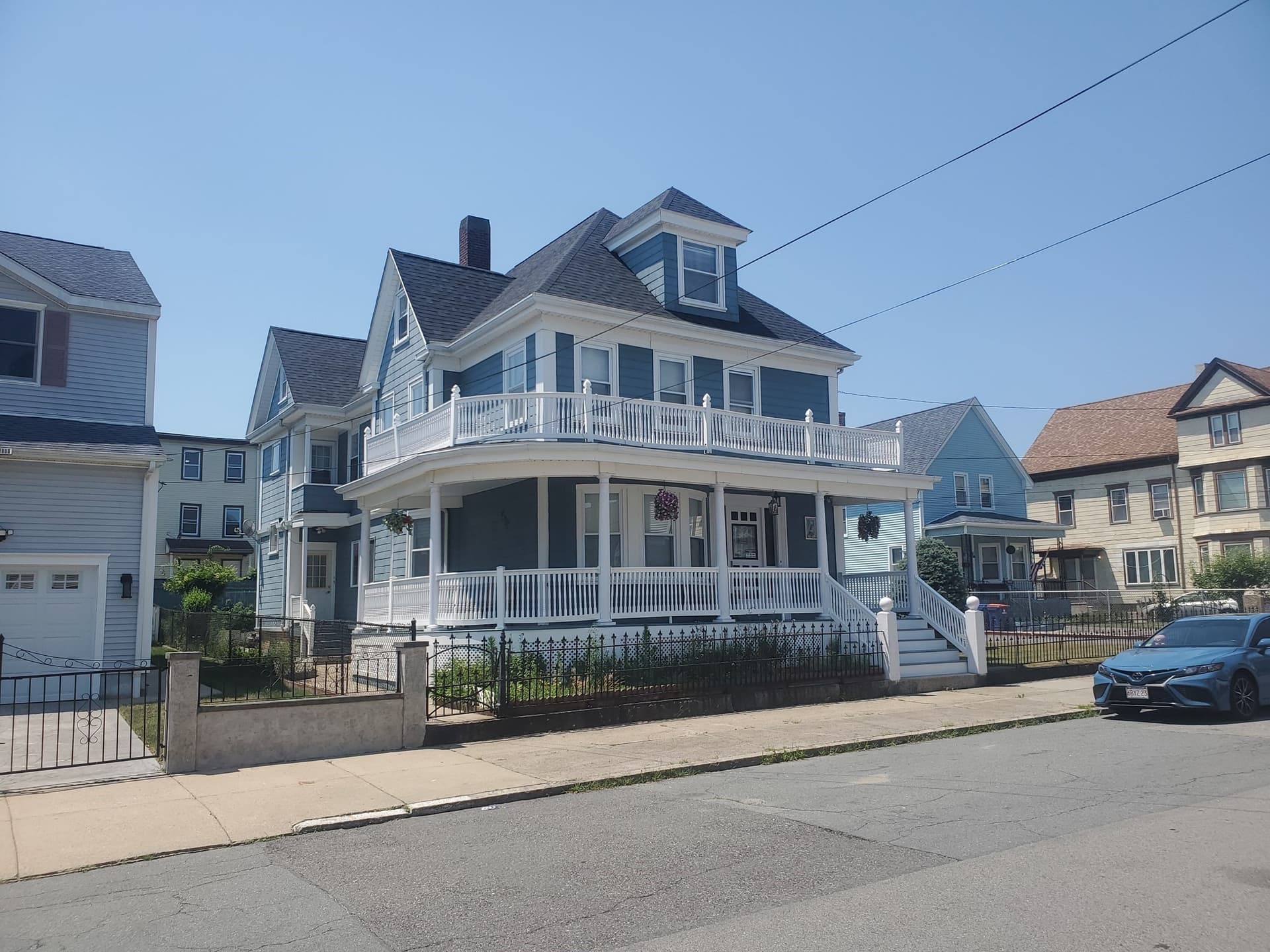 9 Briggs St, New Bedford MA 02740