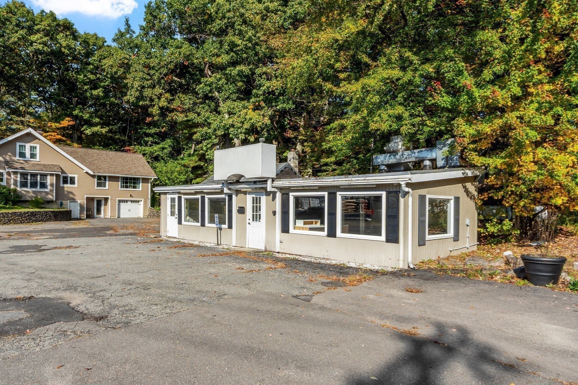 Commercial Sale at 165 Massachusetts Ave, Lunenburg MA 01462, Lunenburg, photo 23 of 31