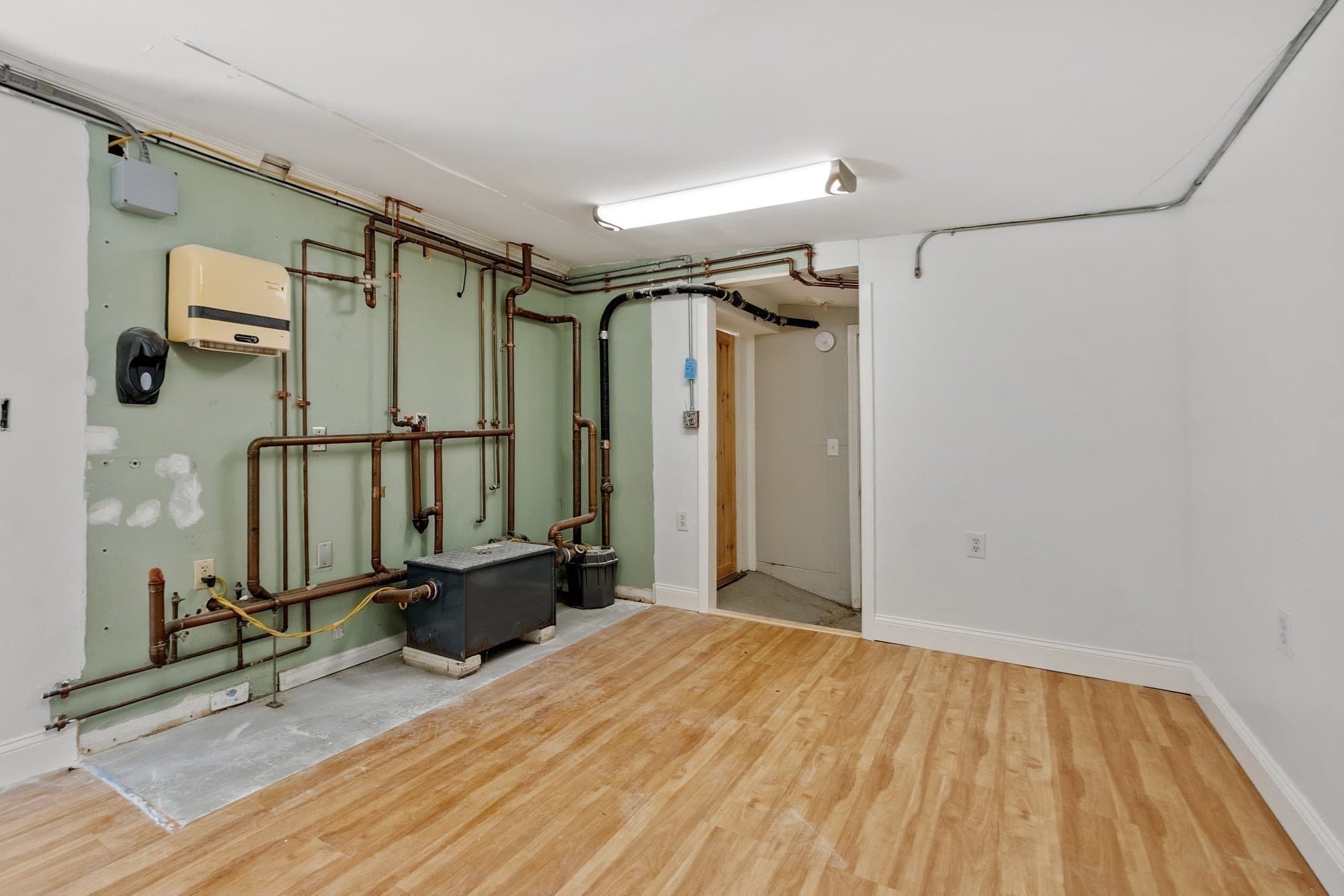 Commercial Sale at 165 Massachusetts Ave, Lunenburg MA 01462, Lunenburg, photo 15 of 31