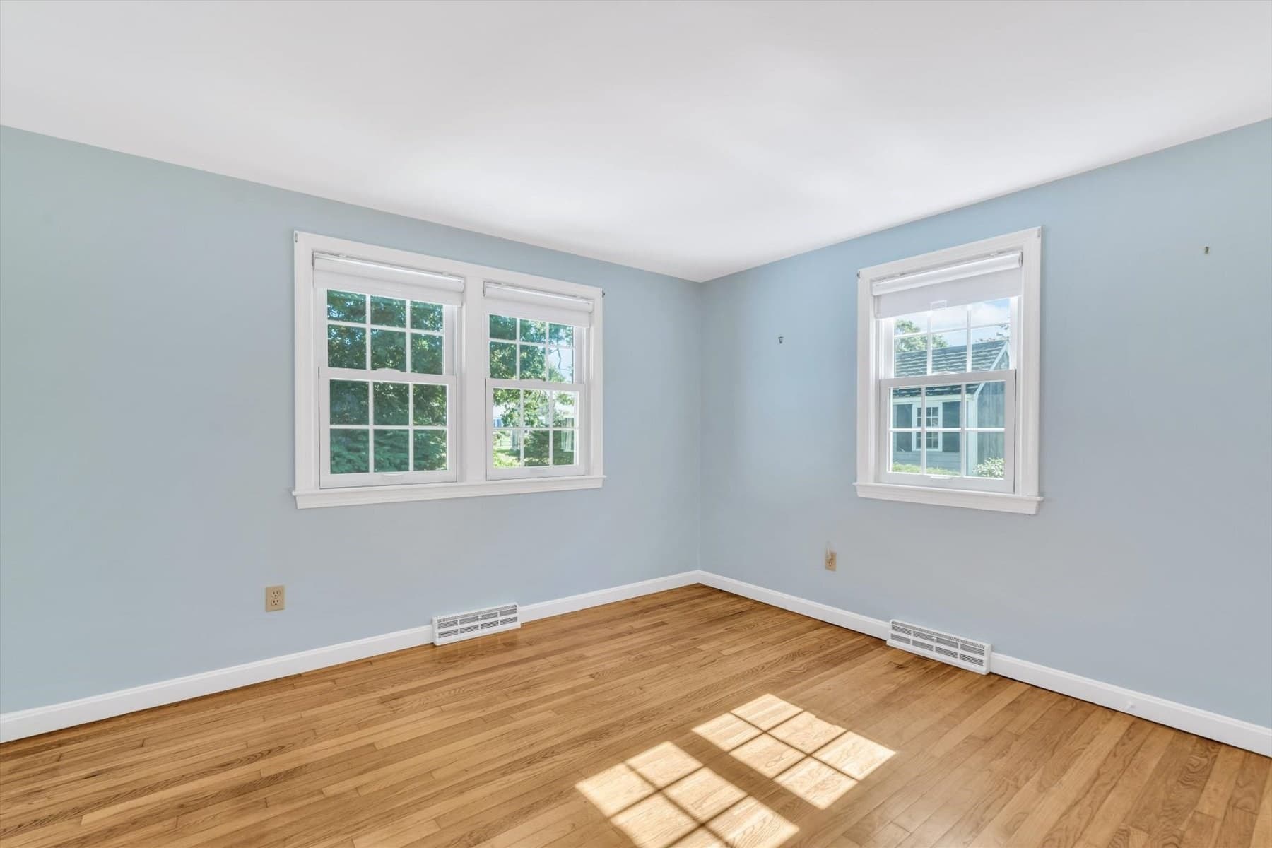 Single Family Residence at 105 Captain Chase Rd, Yarmouth MA 02601, Yarmouth, photo 27 of 39