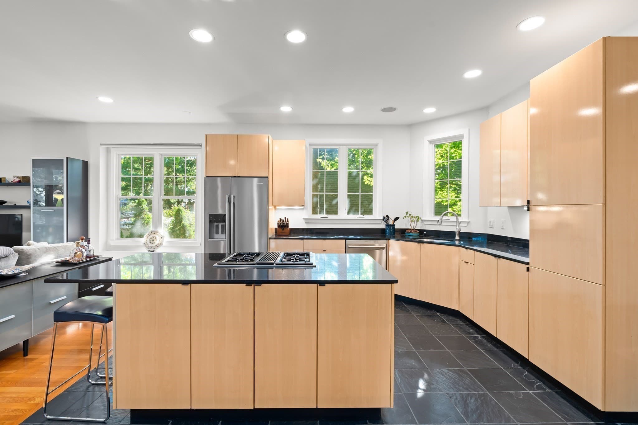 Condominium at 23-25 Woodbine St # 23, Newton MA 02466, Newton, photo 12 of 42