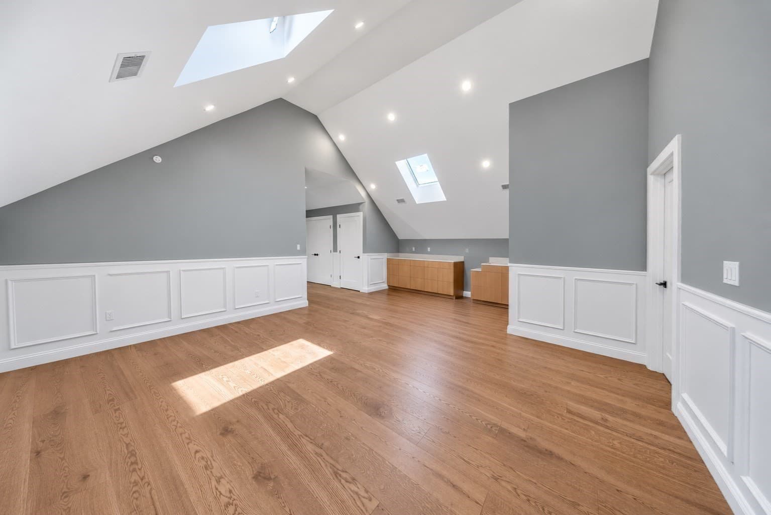Condominium at 64 Dalby St # 3, Newton MA 02458, Newton, photo 5 of 16