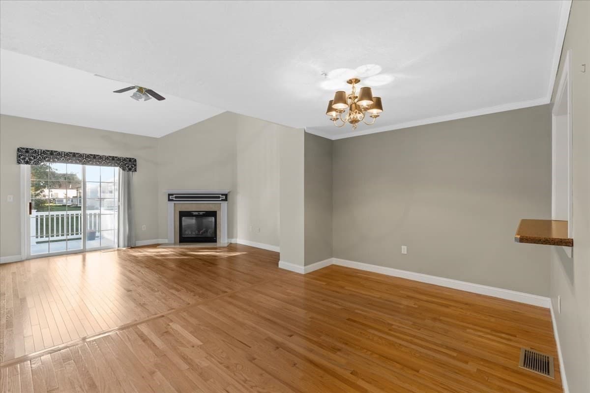 Condominium at 877 Auburnville Way # N3, Whitman MA 02382, Whitman, photo 14 of 42