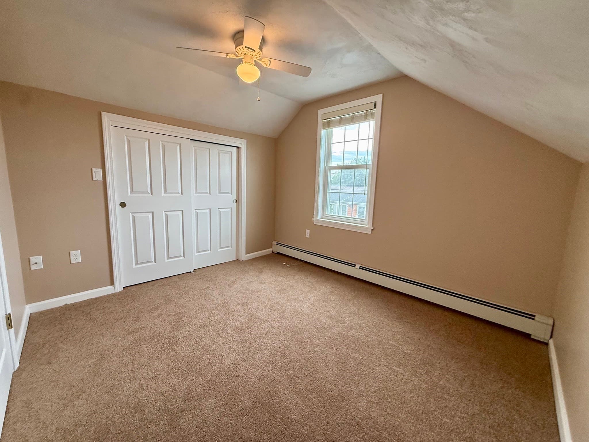 Single Family Residence at 17 Raymond St, East Providence RI 02914, East Providence, photo 18 of 29