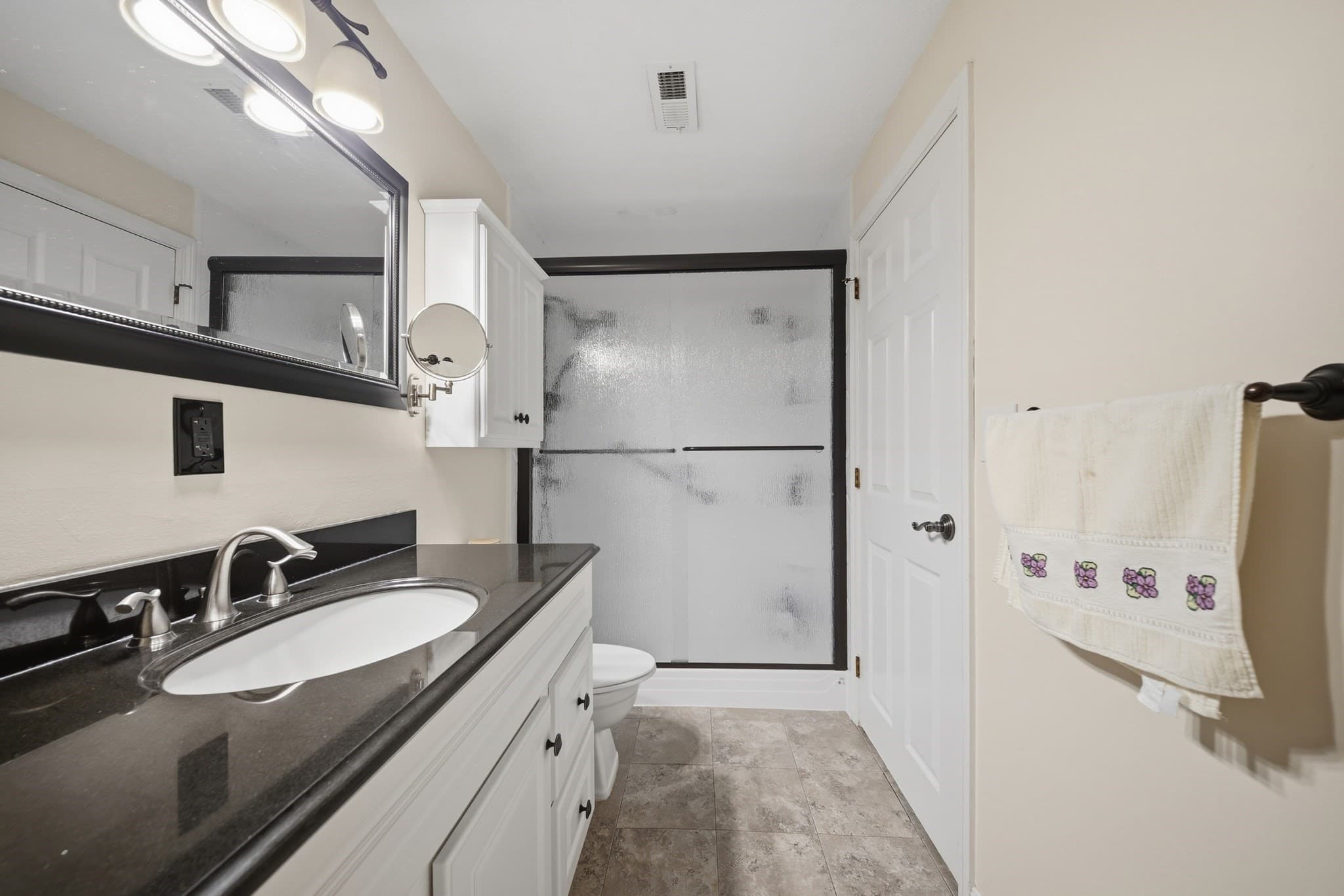 Condominium at 230 Stonebridge Dr # 230, Nashua NH 03063, Nashua, photo 19 of 42
