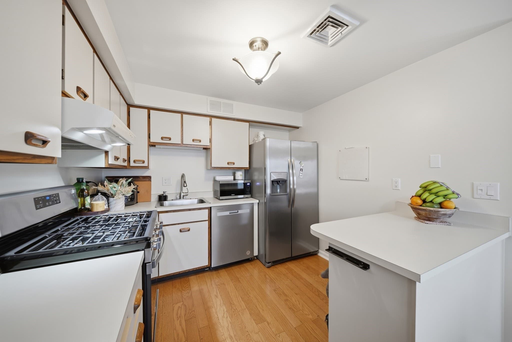 Condominium at 230 Stonebridge Dr # 230, Nashua NH 03063, Nashua, photo 8 of 42