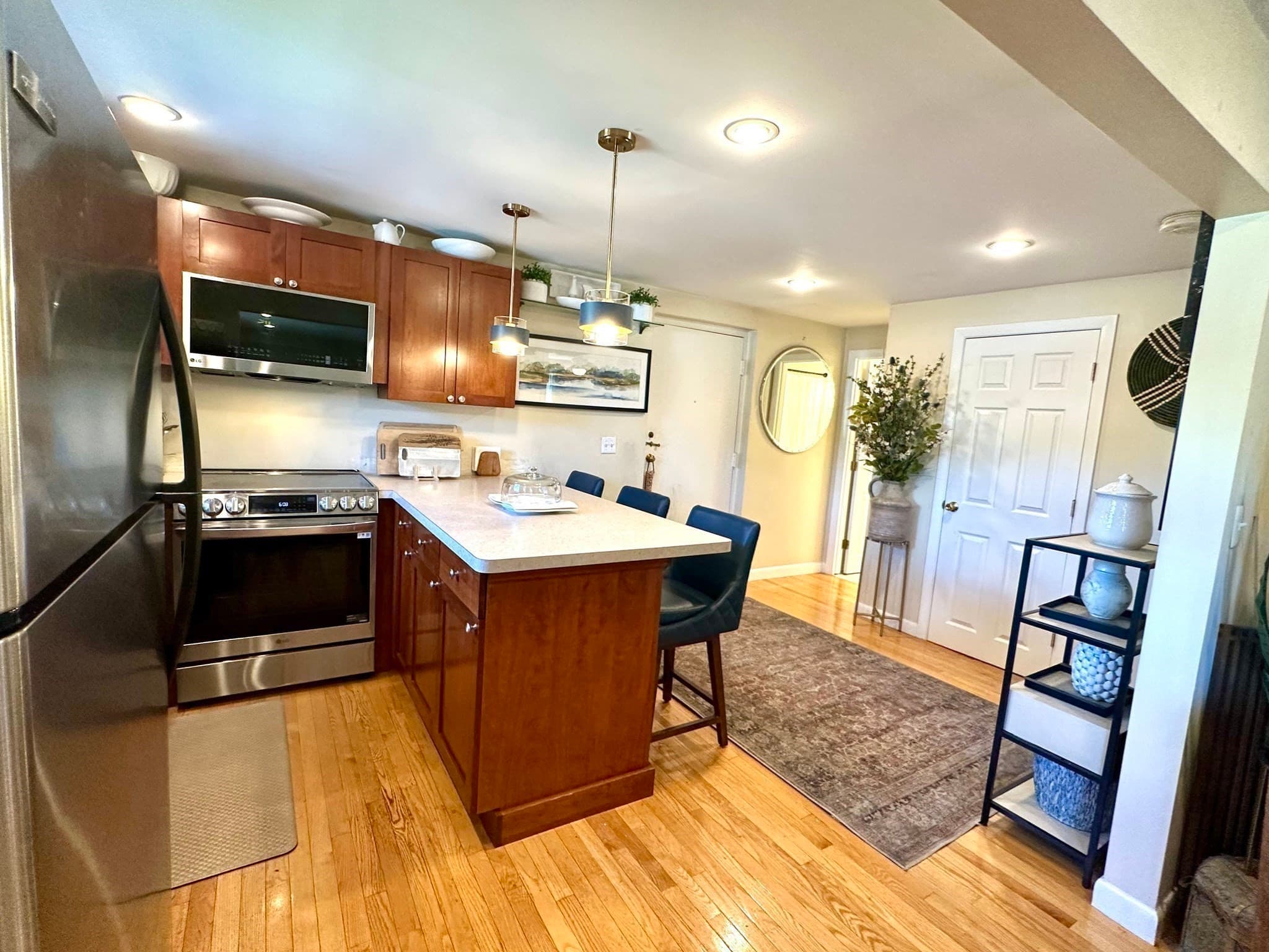 Condominium at 31 Pond Street # 23, Waltham MA 02451, Waltham, photo 4 of 10