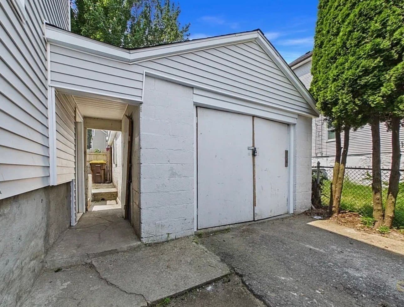3 Family at 201 Wade St, Fall River MA 02721, Fall River, photo 16 of 16